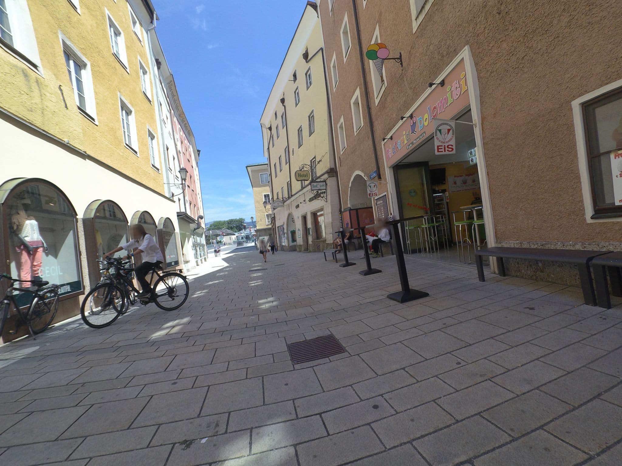 Street view near the salt townhouse, Hallein — © schermy_at (CC BY-SA · Mapillary)