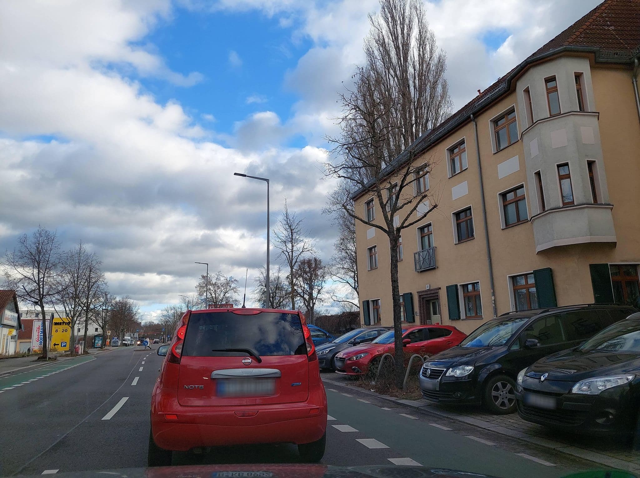 Street view near nena apartments, Niederschöneweide — © DBSEV_SBB (CC BY-SA · Mapillary)