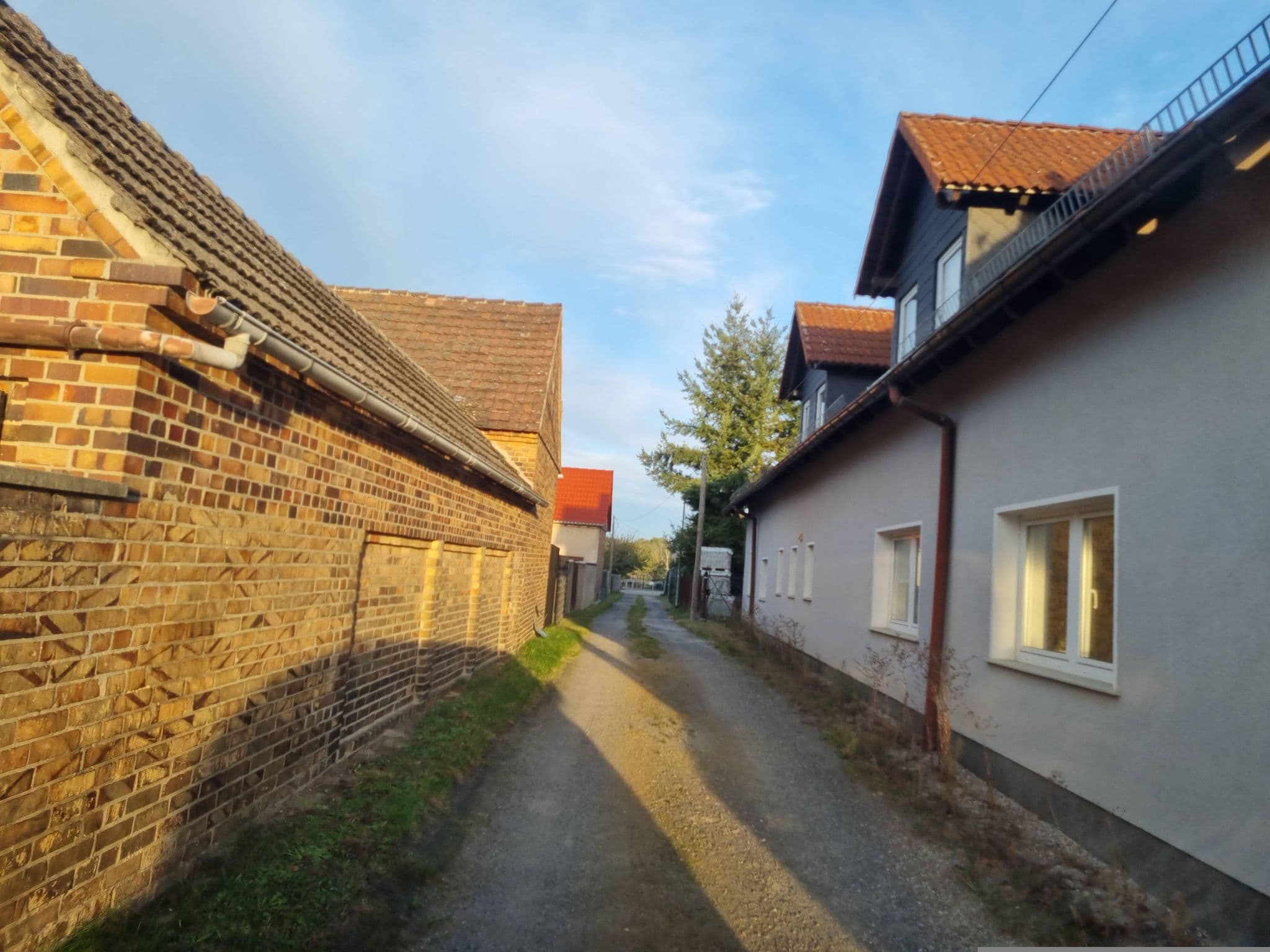 Street view near Zur Oase, Lauchhammer — © dsmm (CC BY-SA · Mapillary)