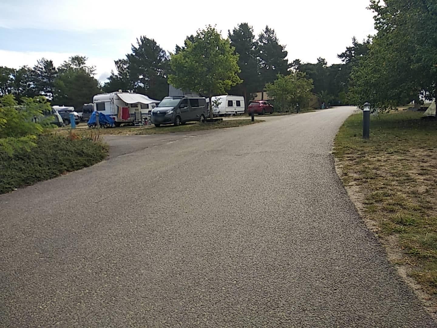 Street view near Lodge-Zelte, Halbe — © mbit (CC BY-SA · Mapillary)