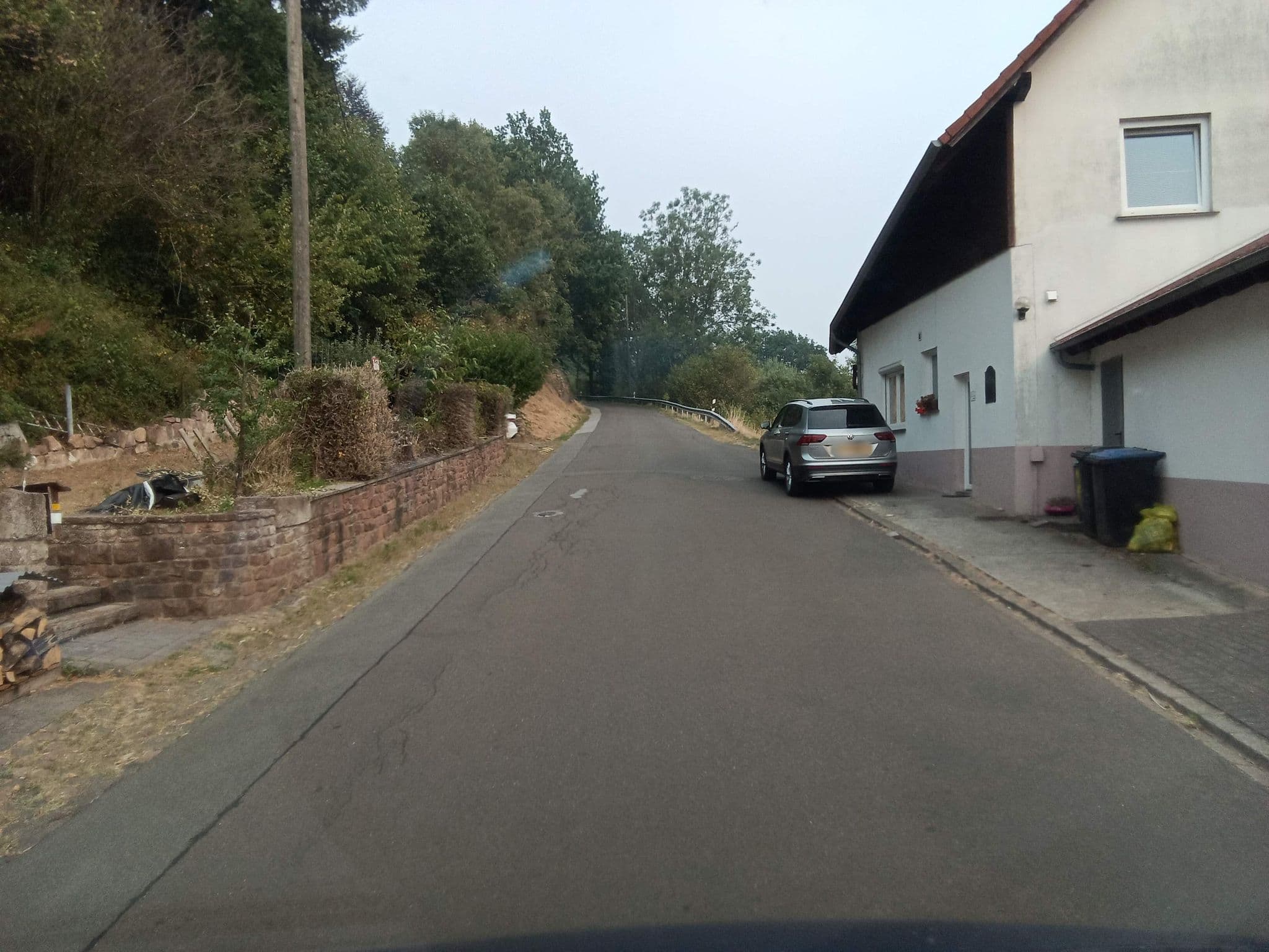 Street view near Ferienwohnung Ykema-Reichert, Großlittgen — © mprins (CC BY-SA · Mapillary)