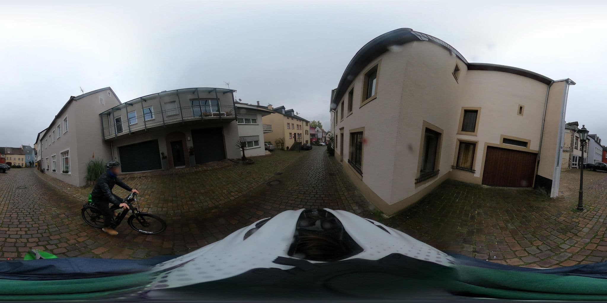 Street view near Living-in-history: Modern Country Cottage, Dudeldorf — © Mobilitaetswerk (CC BY-SA · Mapillary)
