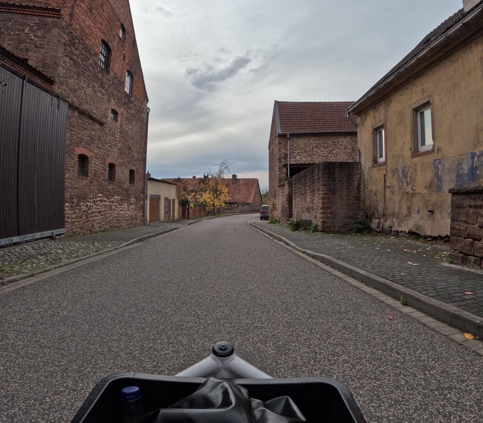 Street view near Vierzeithof, Süplingen — © britiger (CC BY-SA · Mapillary)