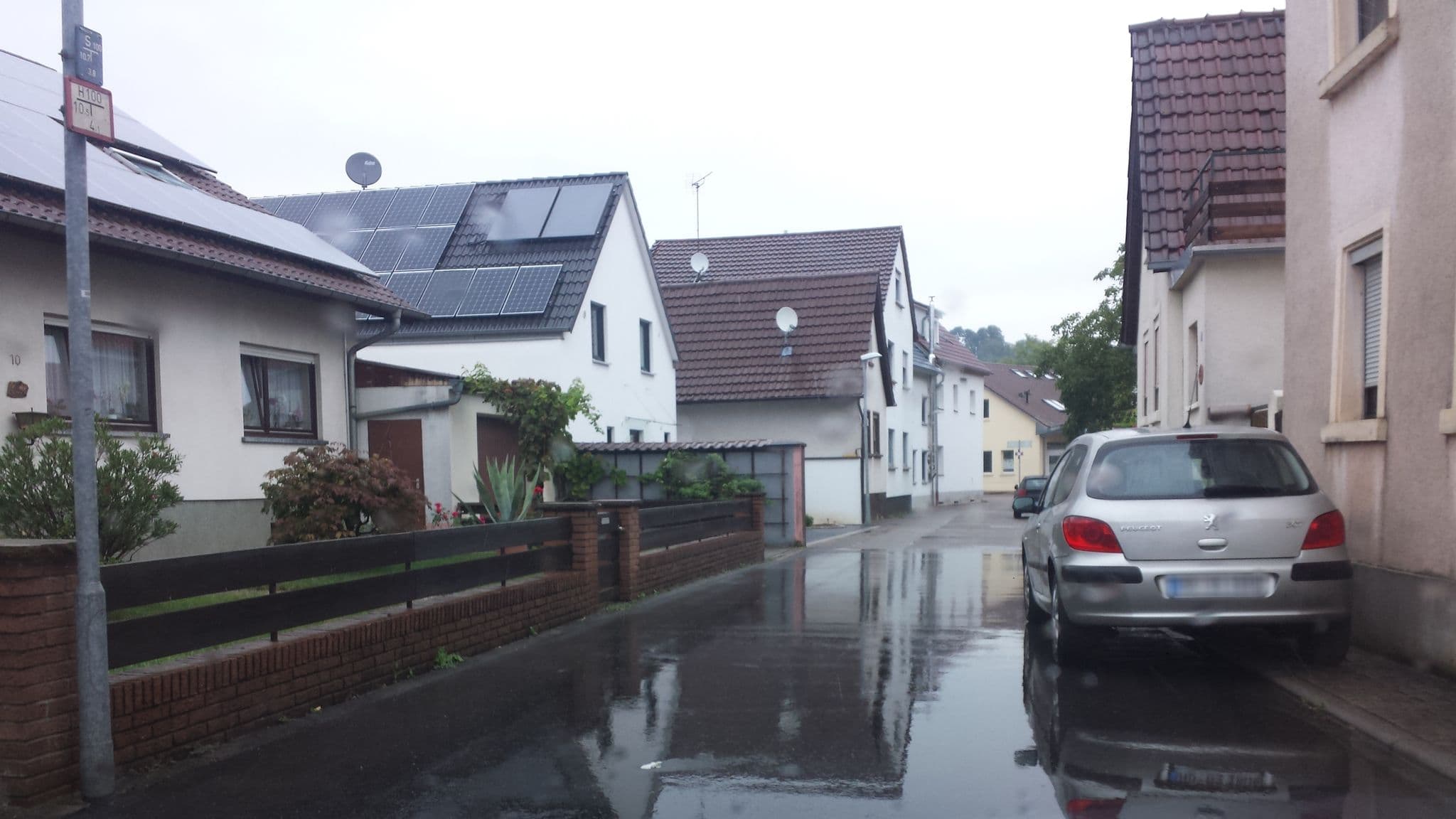 Street view near Winzerhof, Rauenberg — © wegavision (CC BY-SA · Mapillary)