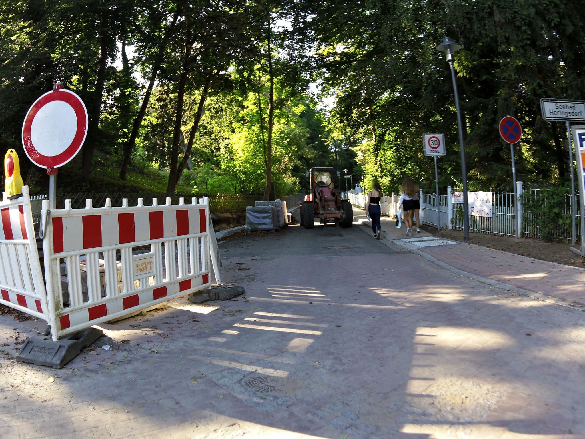 Street view near Crown Villa, Seebad Heringsdorf