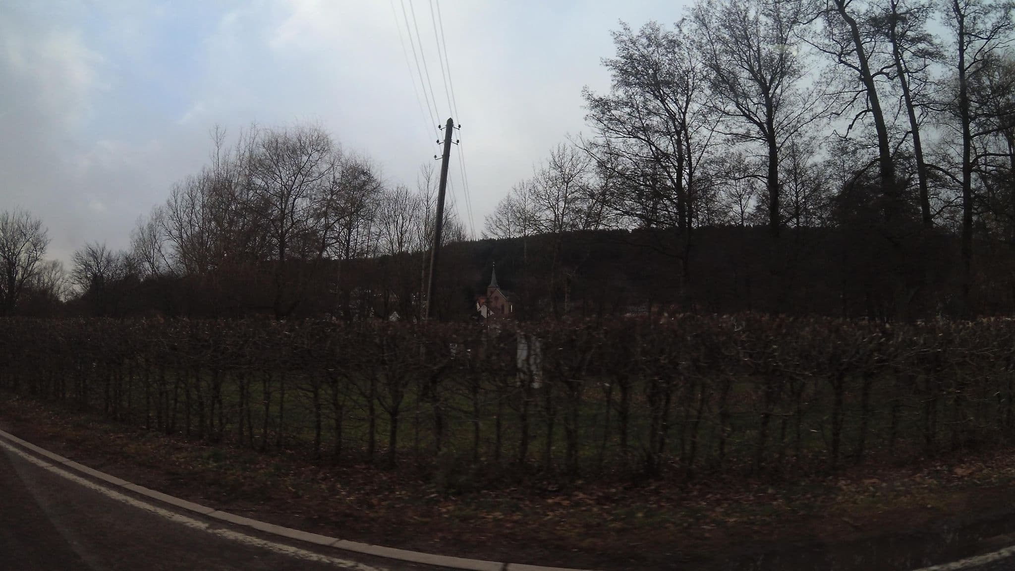 Street view near Wohnmobilplatz Ölmühle, Sankt Julian — © teddy73 (CC BY-SA · Mapillary)