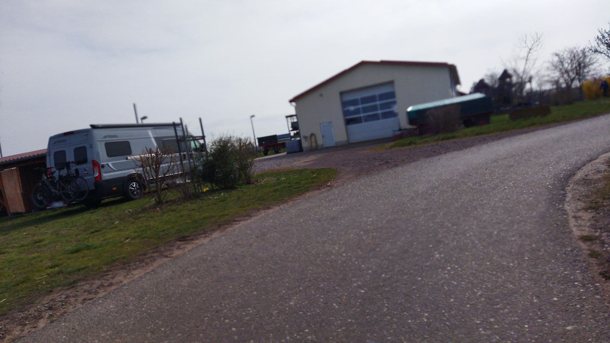 Street view near Weingut Klohr, Ruppertsberg — © changchun1 (CC BY-SA · Mapillary)