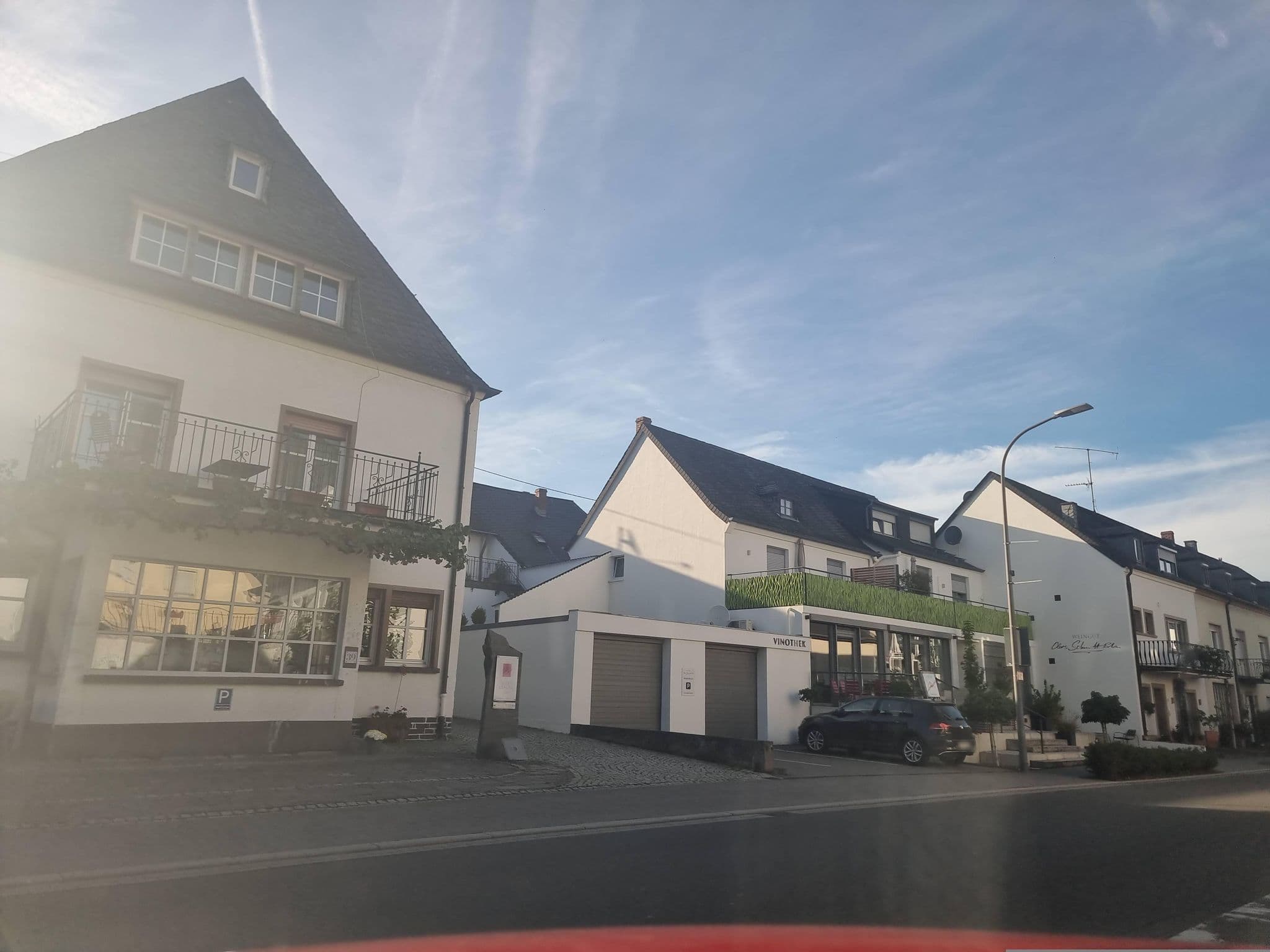 Street view near Weingut Claes Schmitt Erben, Trittenheim — © ma_rt_in (CC BY-SA · Mapillary)
