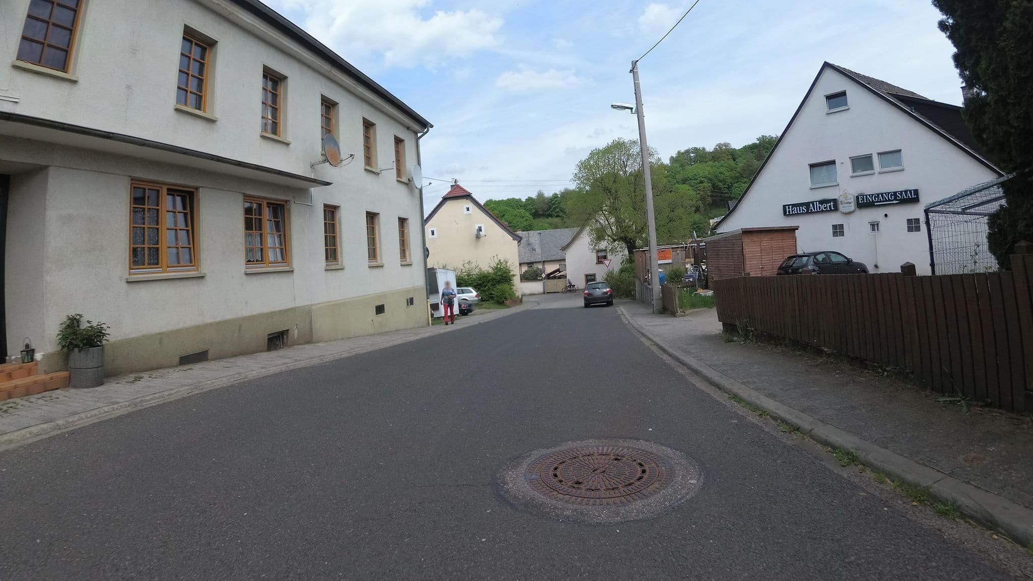 Street view near Haus Albert, Freisen — © teddy73 (CC BY-SA · Mapillary)