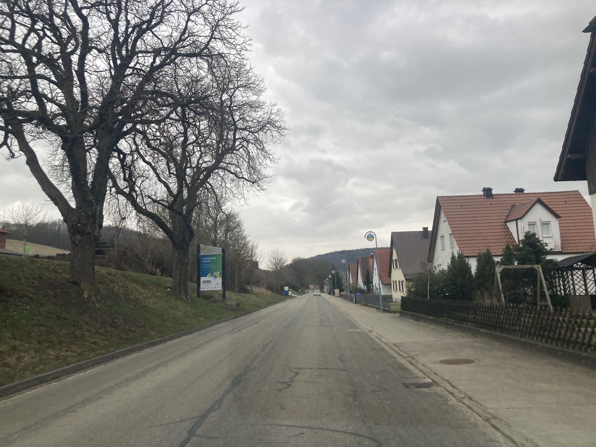 Street view near Stellplatz Neresheim, Neresheim — © tasmaniadevil (CC BY-SA · Mapillary)