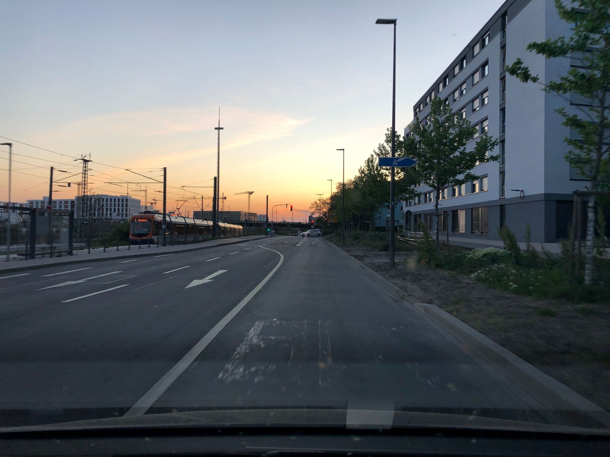 Street view near Aparthotel Adagio, Heidelberg — © knistertoni (CC BY-SA · Mapillary)
