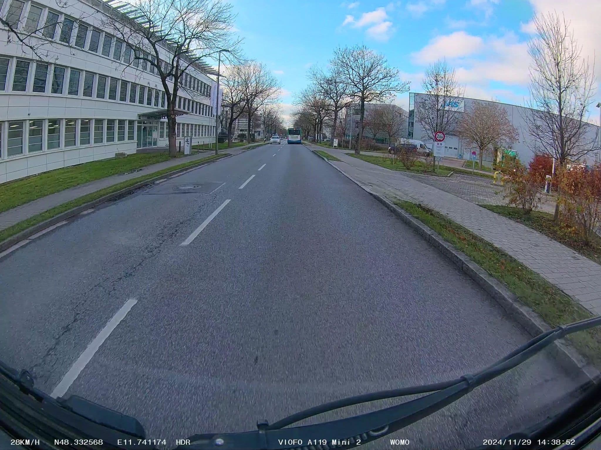 Street view near ibis München Airport Süd, Hallbergmoos — © soulcover (CC BY-SA · Mapillary)
