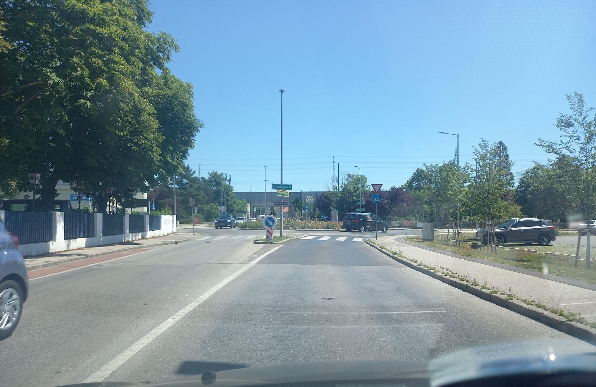 Street view near Casa Topolino, Wiener Neustadt — © bbdr (CC BY-SA · Mapillary)