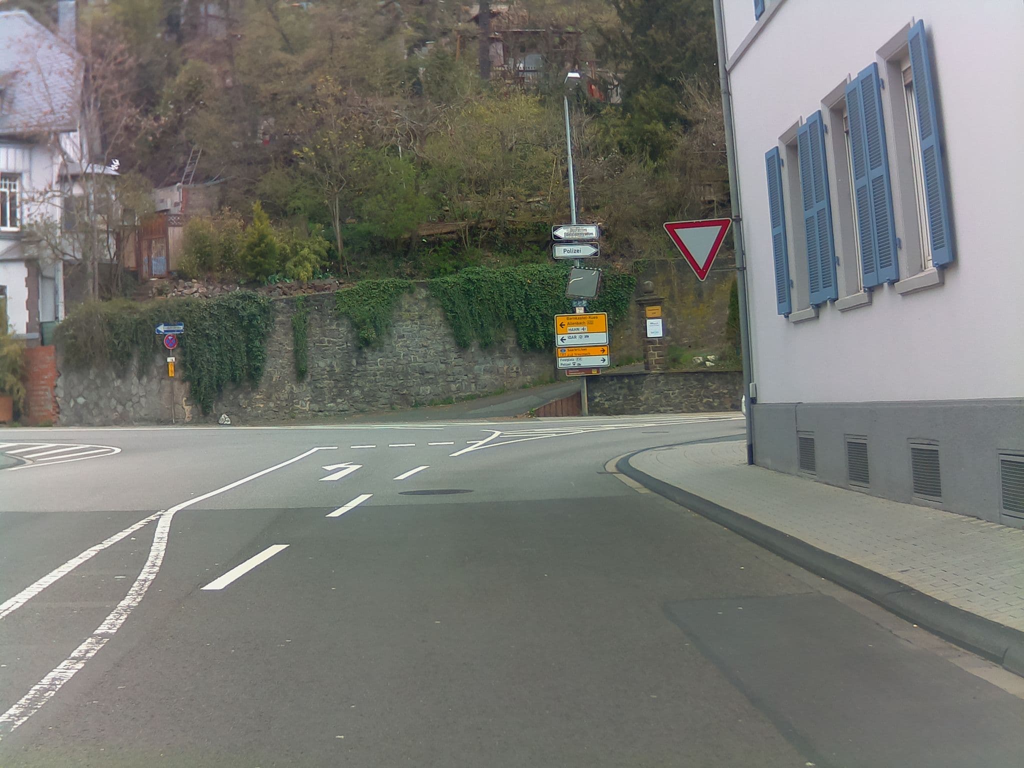 Street view near Parkhotel, Idar-Oberstein — © ramap (CC BY-SA · Mapillary)