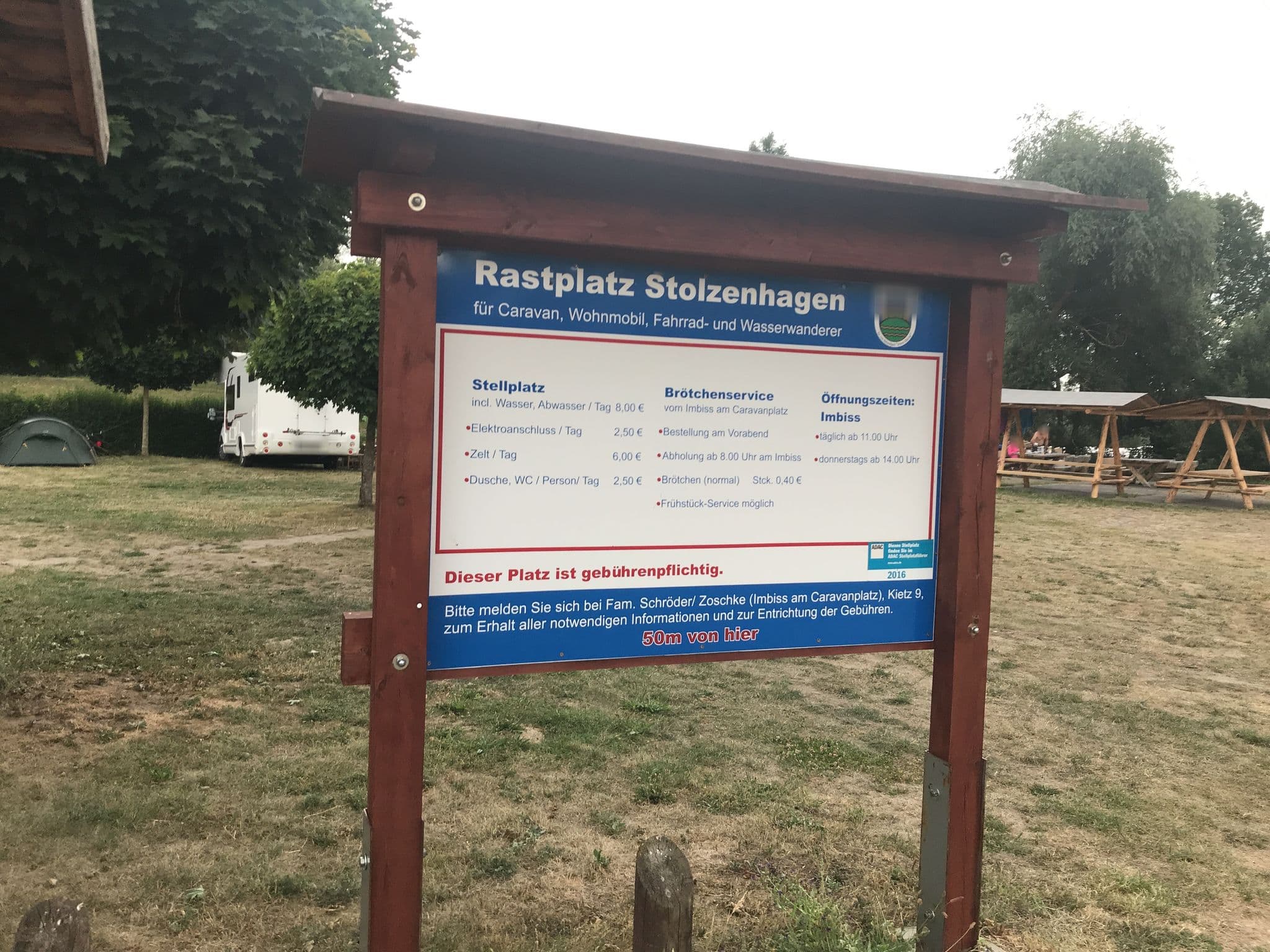 Street view near Wohnmobil- und Caravanstellplatz Stolzenhagen, Oderberg — © tordans (CC BY-SA · Mapillary)