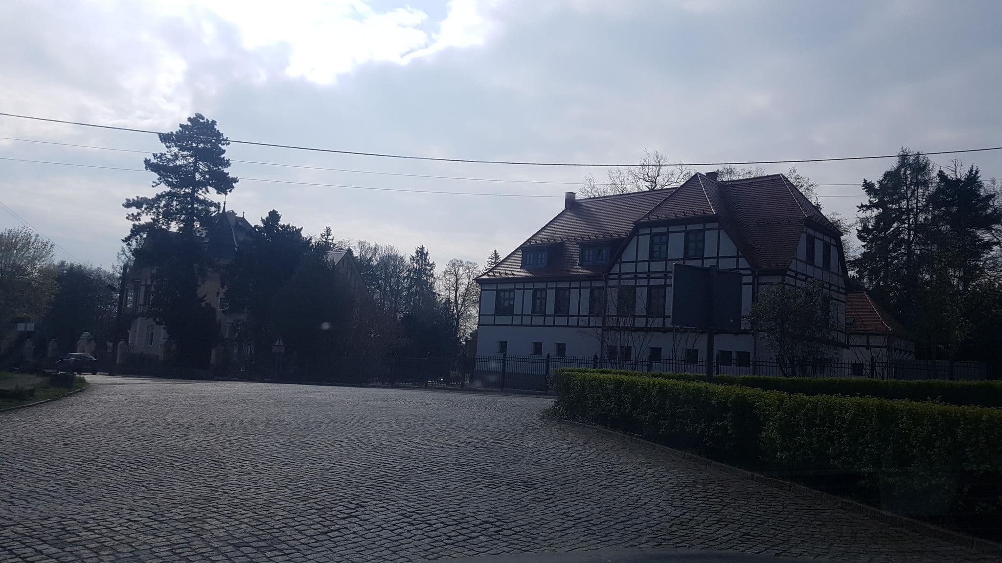 Street view near Romantik Hotel Schwanefeld & Spa, Meerane — © dsmm (CC BY-SA · Mapillary)