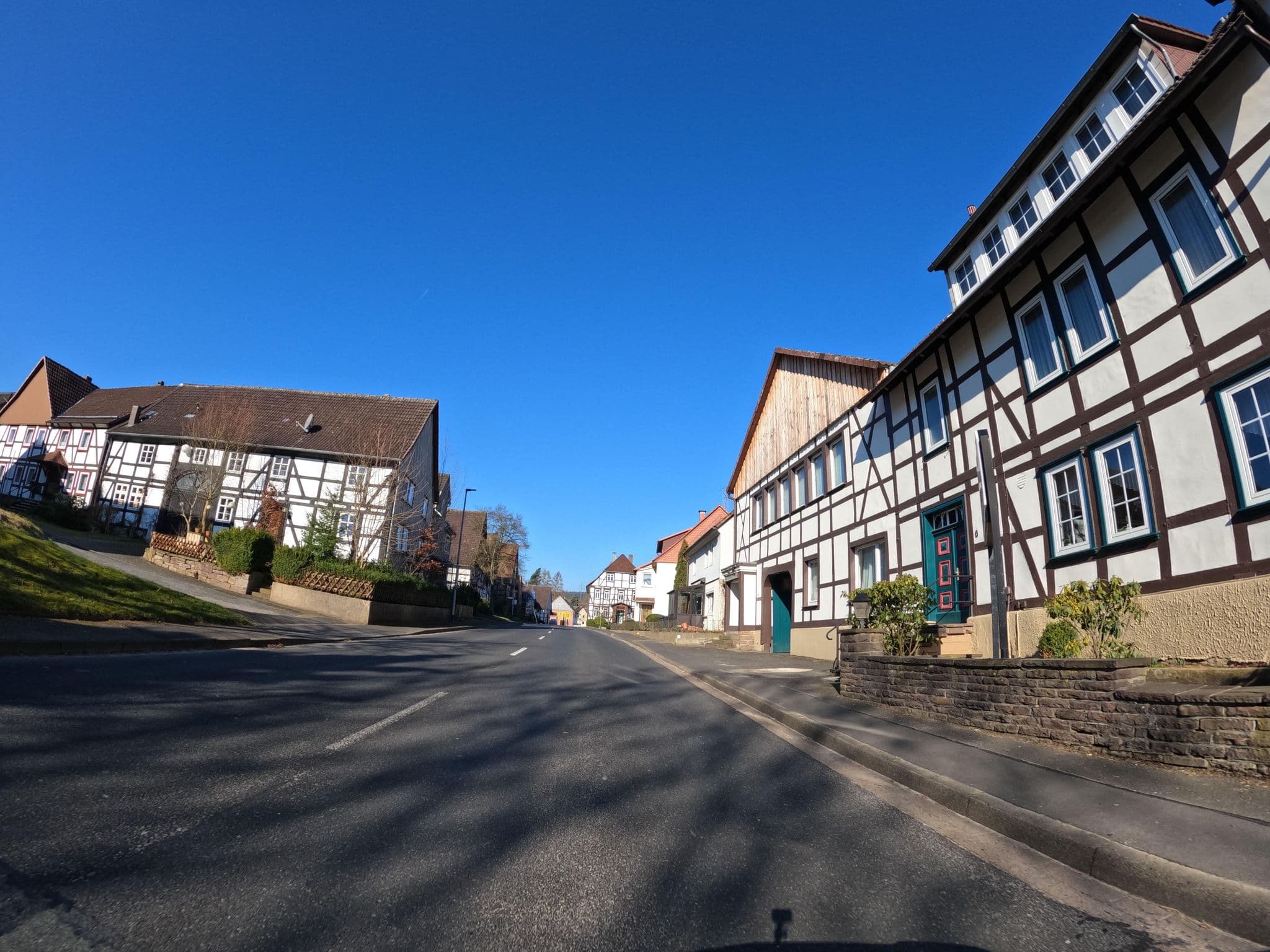Street view near Fröhlich-Höche, Bodenfelde — © CSakel (CC BY-SA · Mapillary)