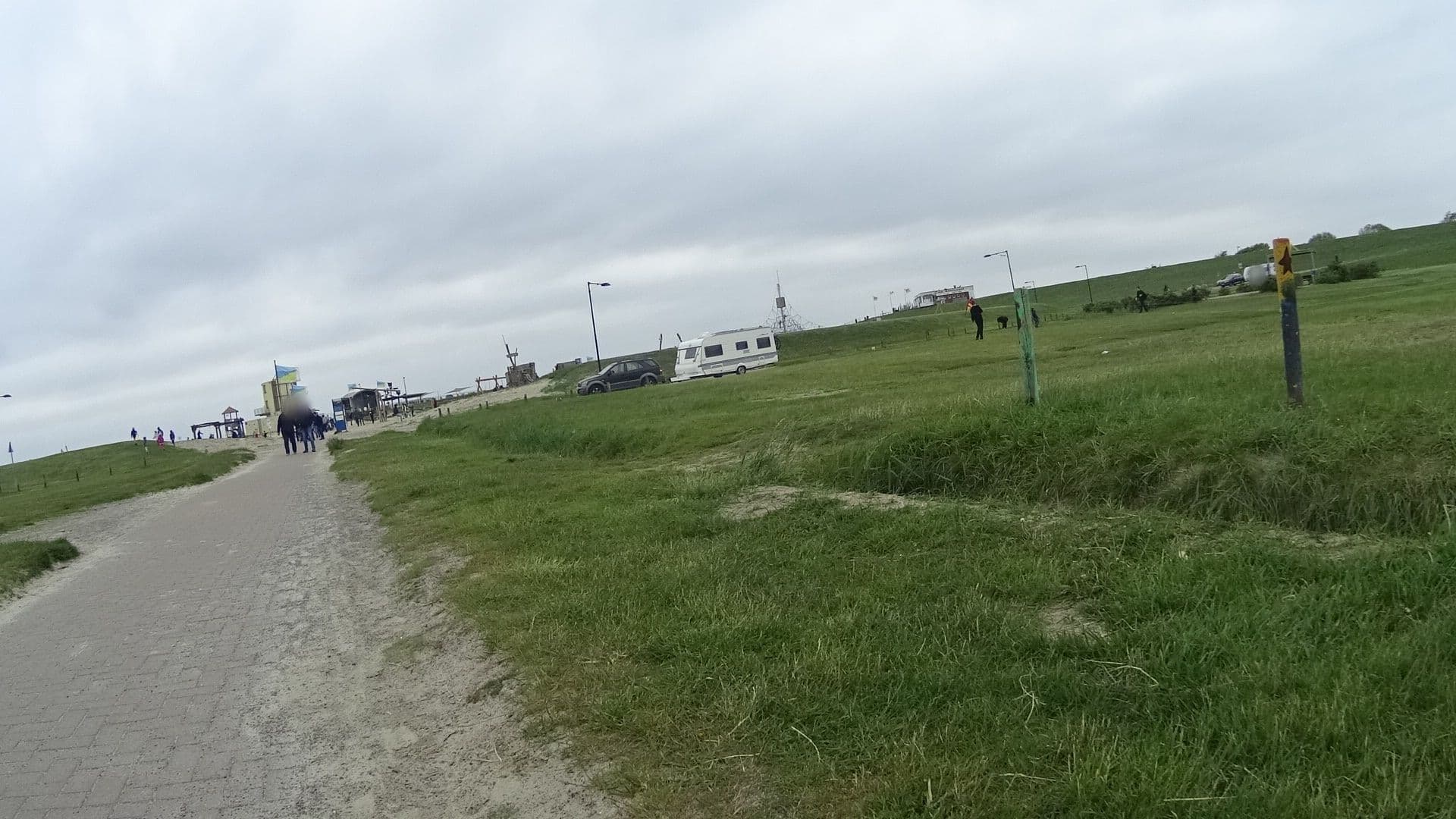 Street view near Wohnmobilhafen Regenbogen Tossens, Butjadingen — © nrpoprfoto (CC BY-SA · Mapillary)