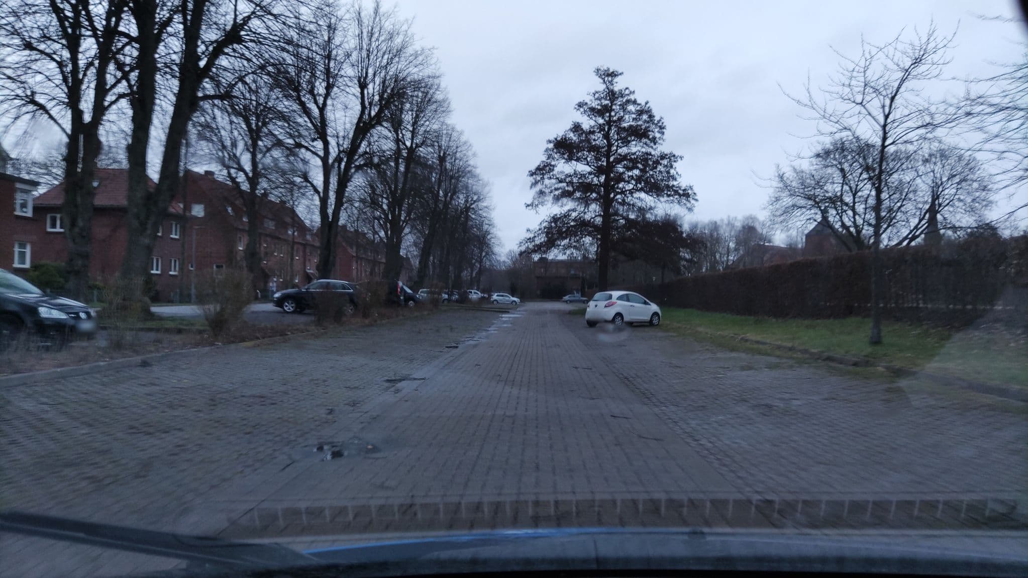 Street view near Wohnmobilstellplatz Eppens (Winsen Luhe), Winsen — © hotteliene (CC BY-SA · Mapillary)