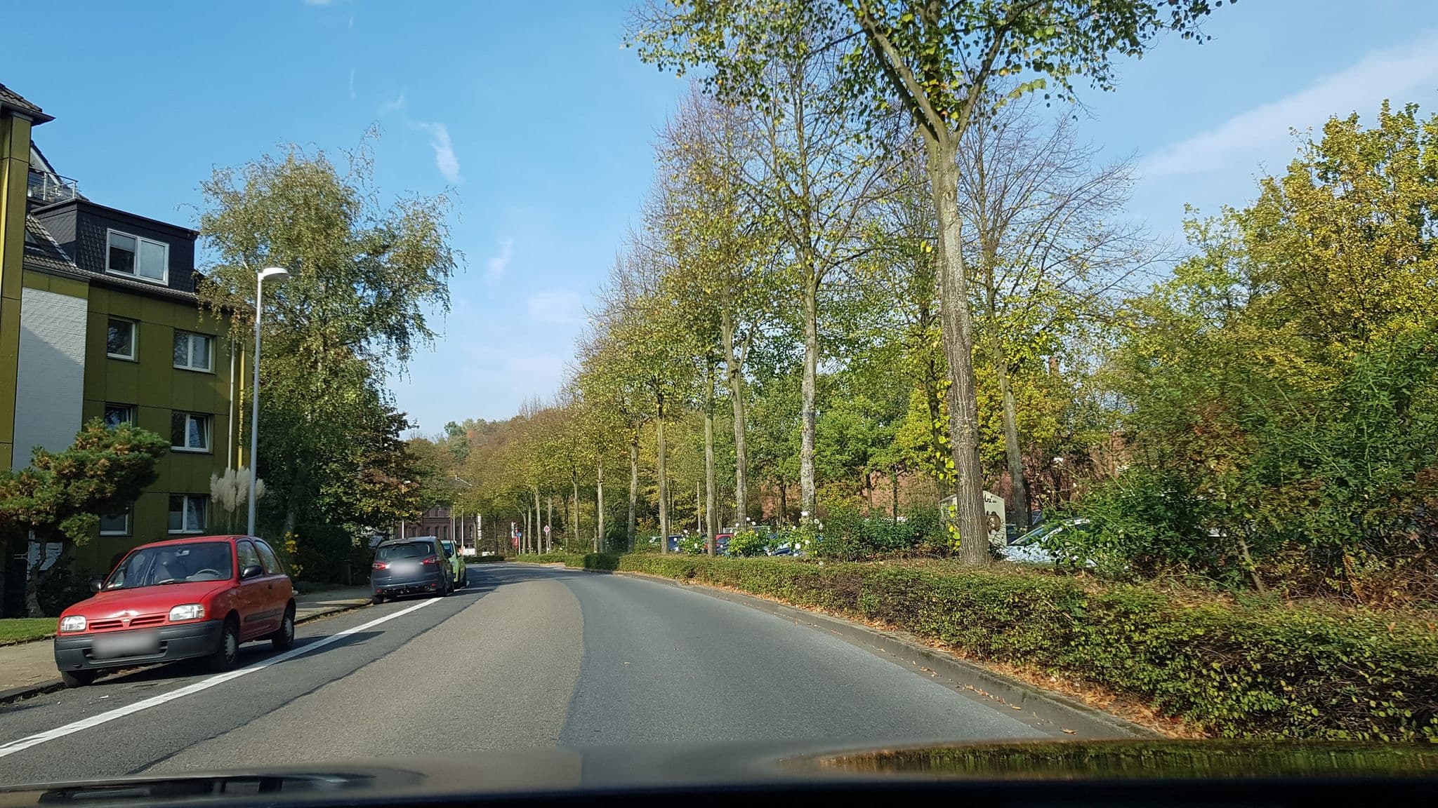 Street view near Wohnmobilstellplatz Mülheim an der Ruhr, Mülheim — © rororo (CC BY-SA · Mapillary)