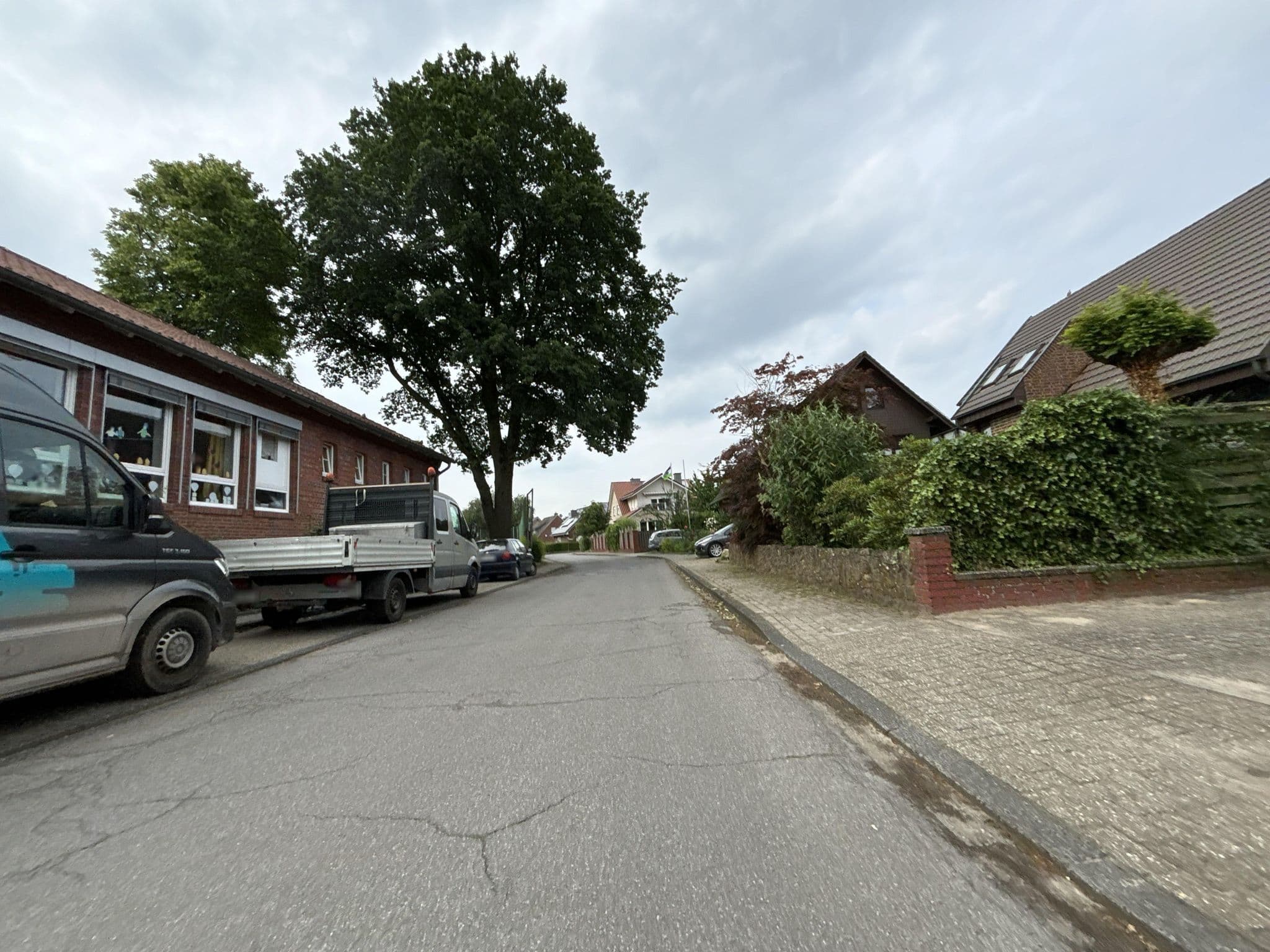 Street view near Ferienapartment Fislage "Schulstraße", Wettringen — © possum3832 (CC BY-SA · Mapillary)