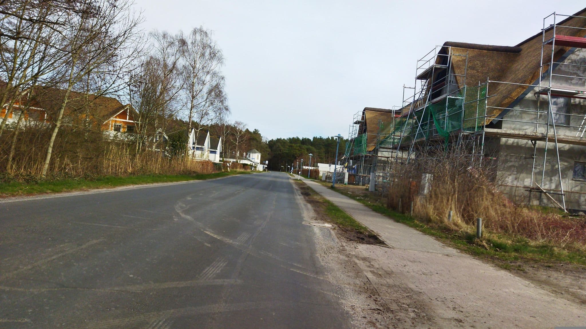 Street view near Deich Michel, Wiek — © changchun1 (CC BY-SA · Mapillary)