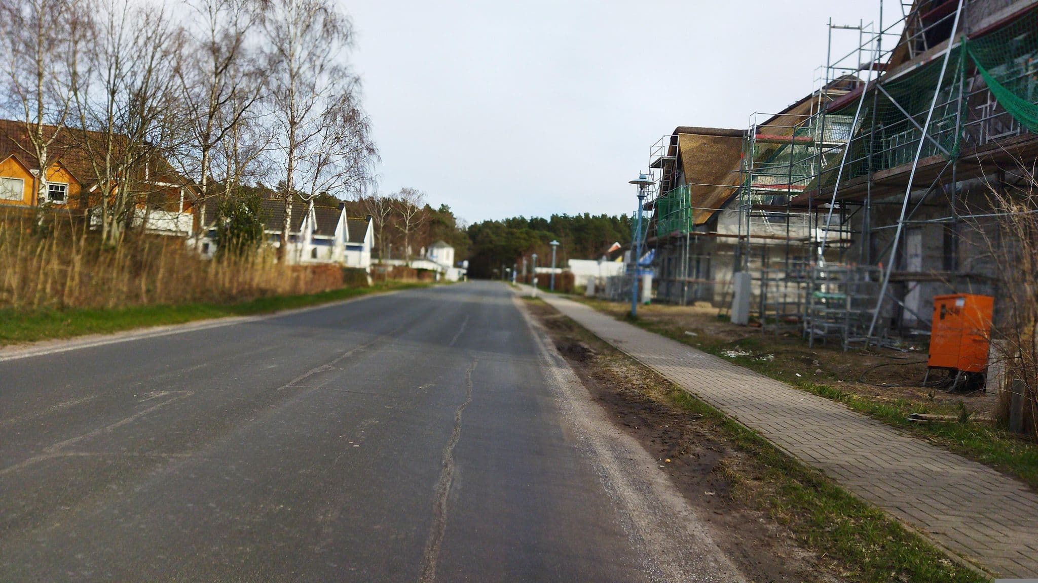 Street view near Deich Alma, Wiek — © changchun1 (CC BY-SA · Mapillary)