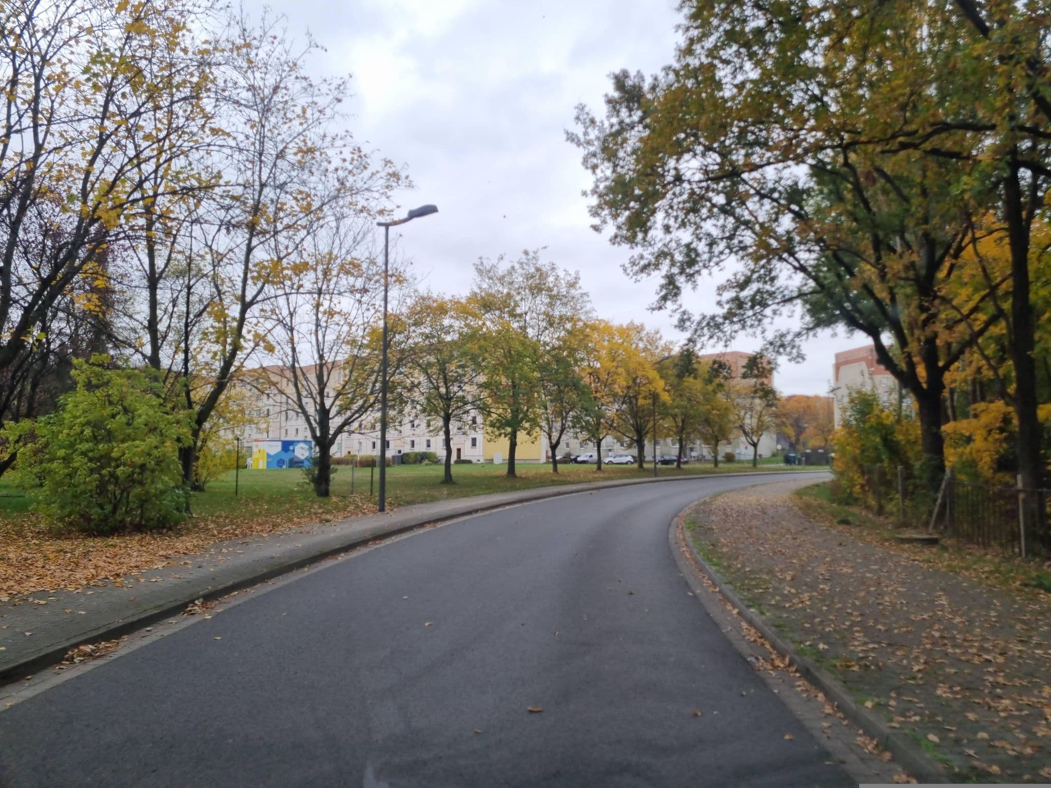 Street view near Wohnmobilstellplatz Sauna & Freizeitbad - Lauchhammer, Lauchhammer — © dsmm (CC BY-SA · Mapillary)