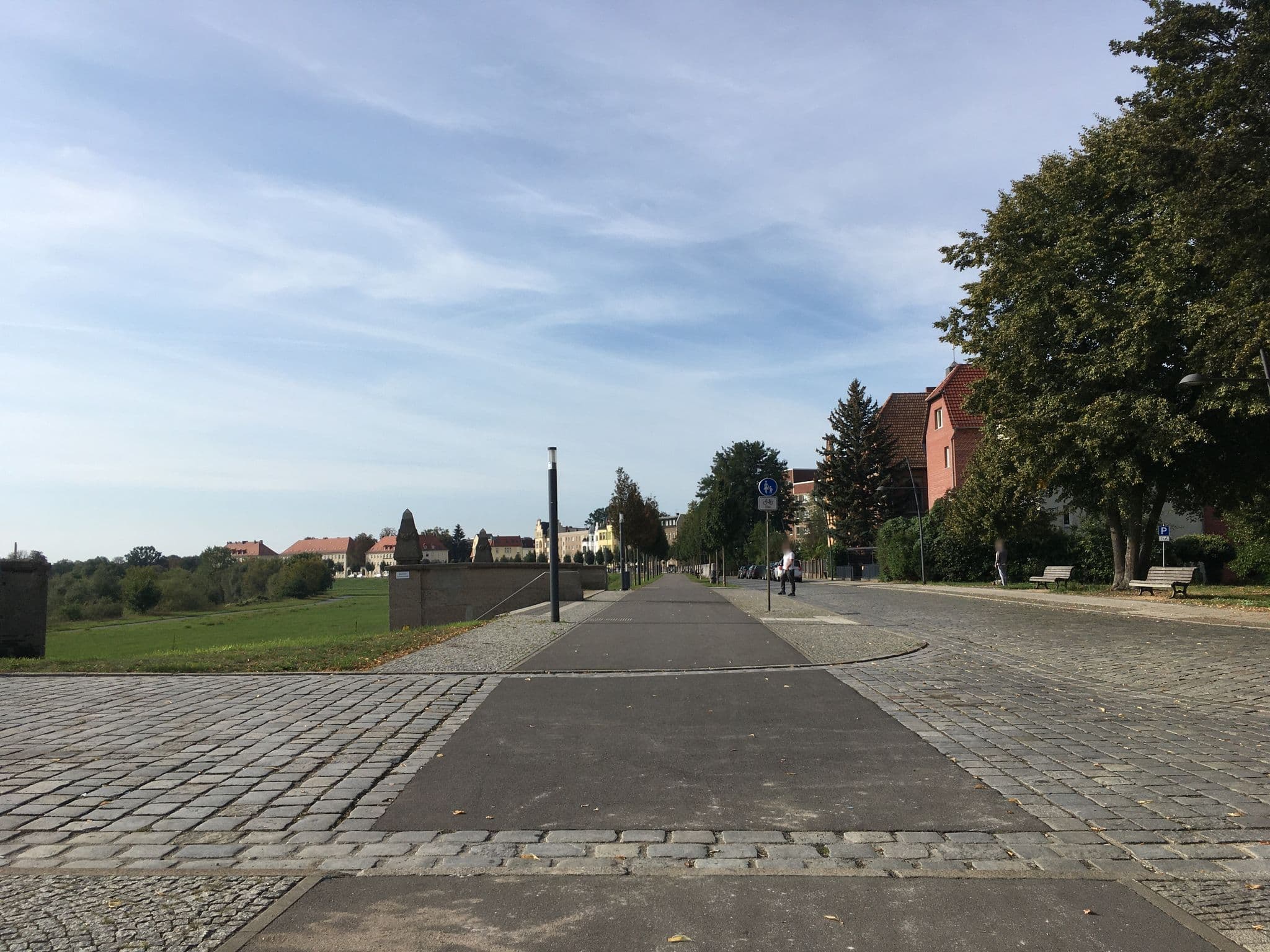 Street view near Wohnmobilstellplatz Gutenbergplatz Forst (Lausitz), Forst — © carlheinz (CC BY-SA · Mapillary)