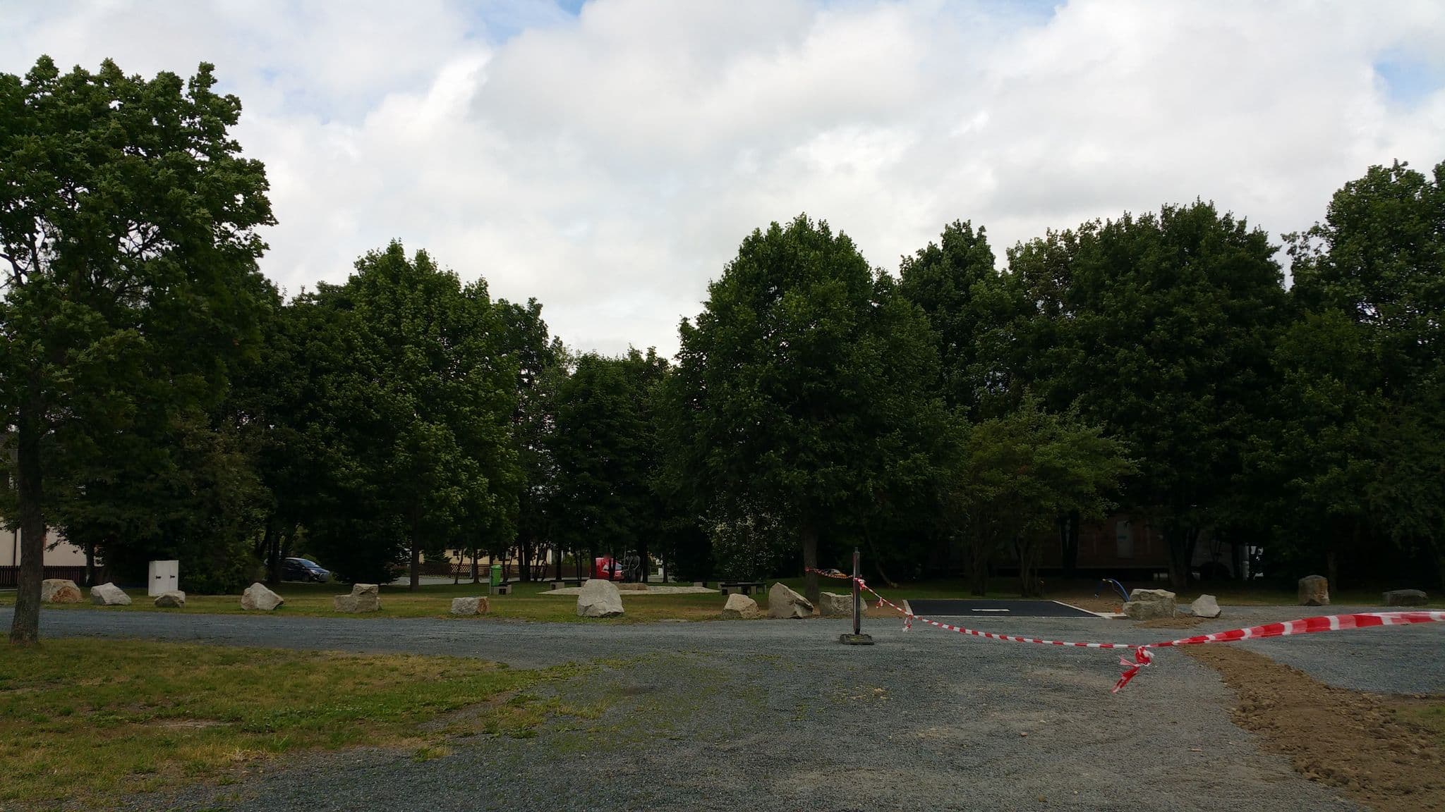 Street view near Wohnmobilpark Birkenstraße - Rehau, Rehau — © b4sti4n (CC BY-SA · Mapillary)