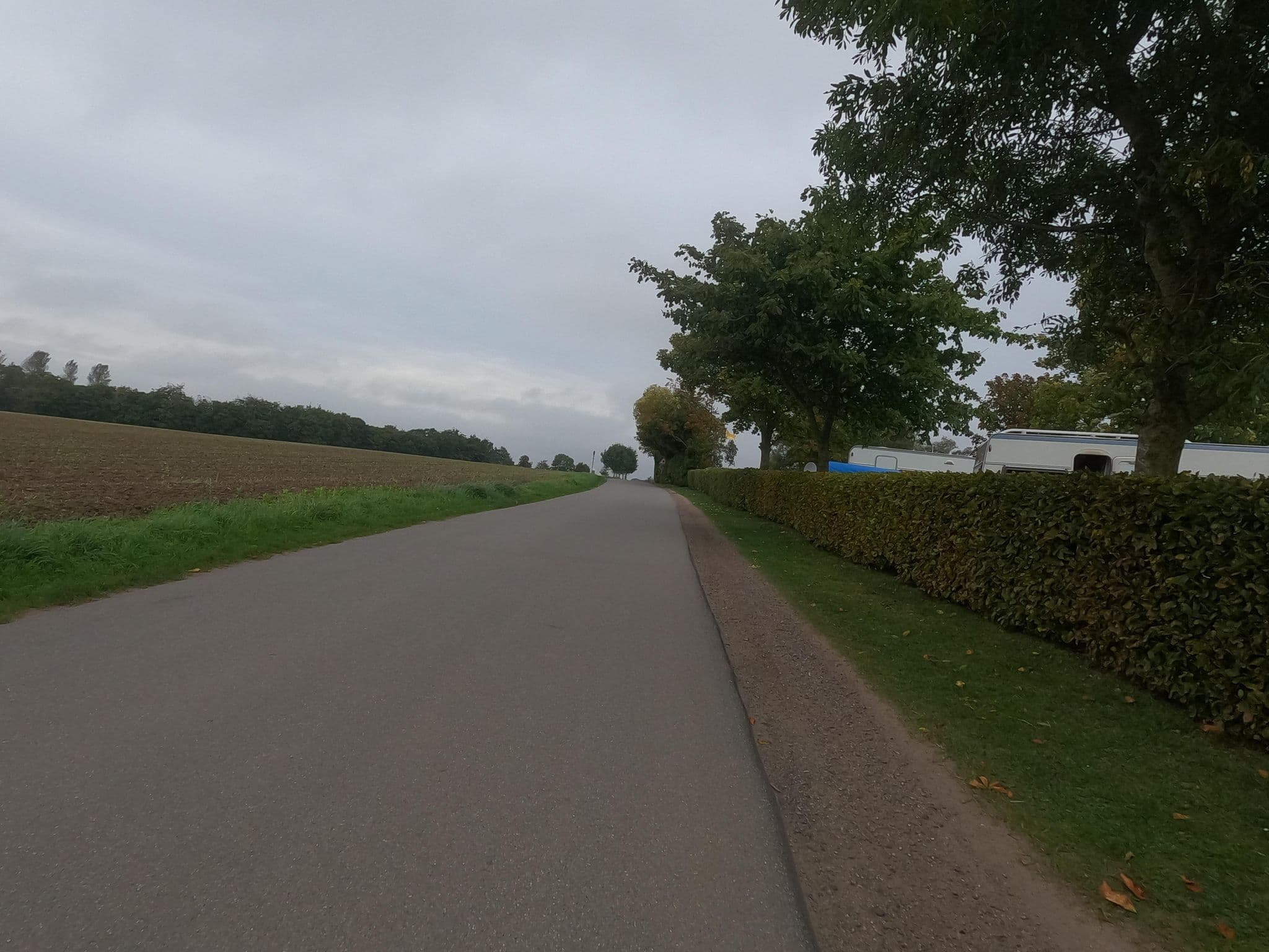 Street view near Winter-WoMo-Hafen Rosenfelder Strand, Grube — © chuck (CC BY-SA · Mapillary)