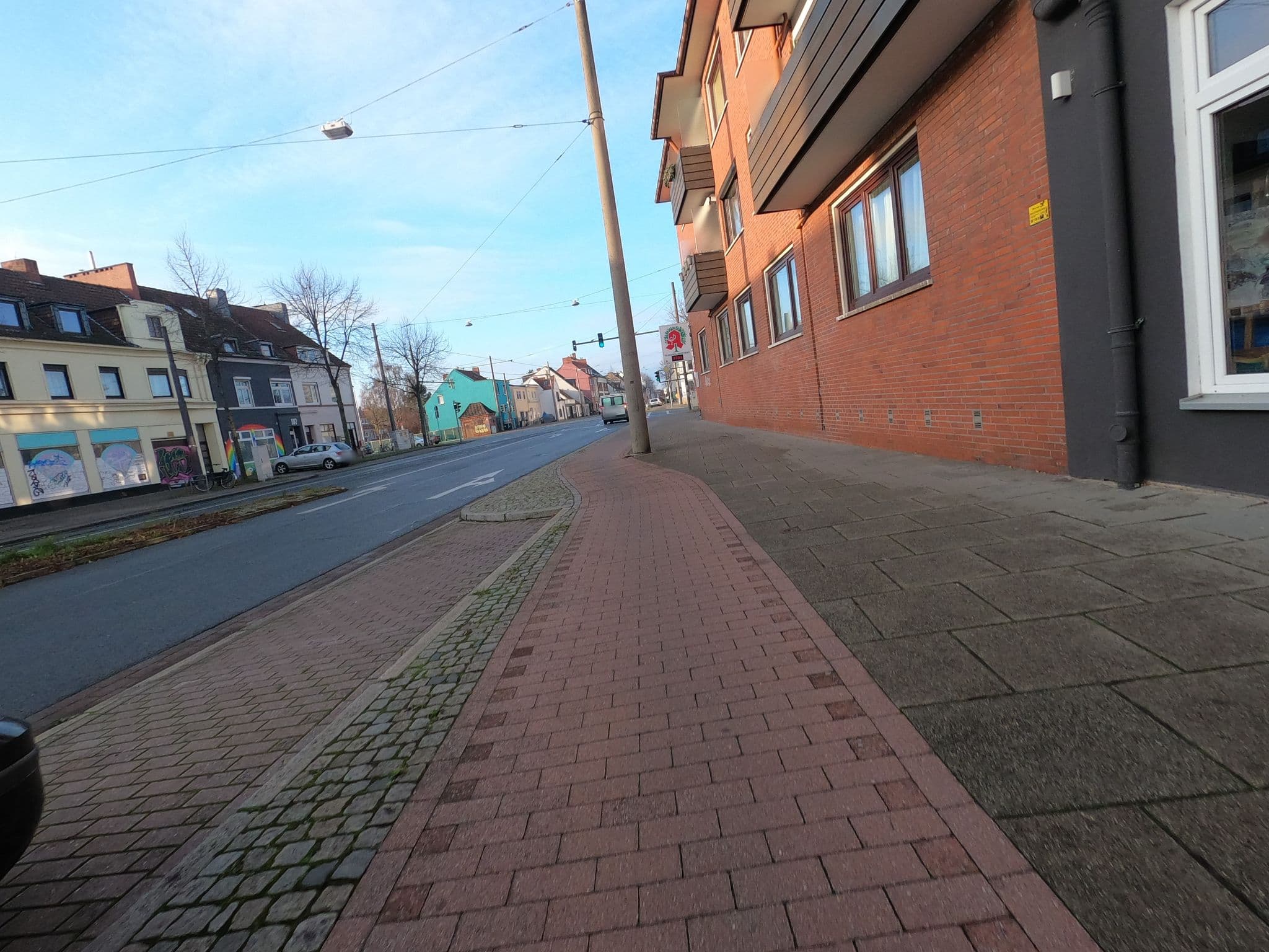 Street view near Wohnmobilstellplatz Bremen, Bremen — © juesi (CC BY-SA · Mapillary)