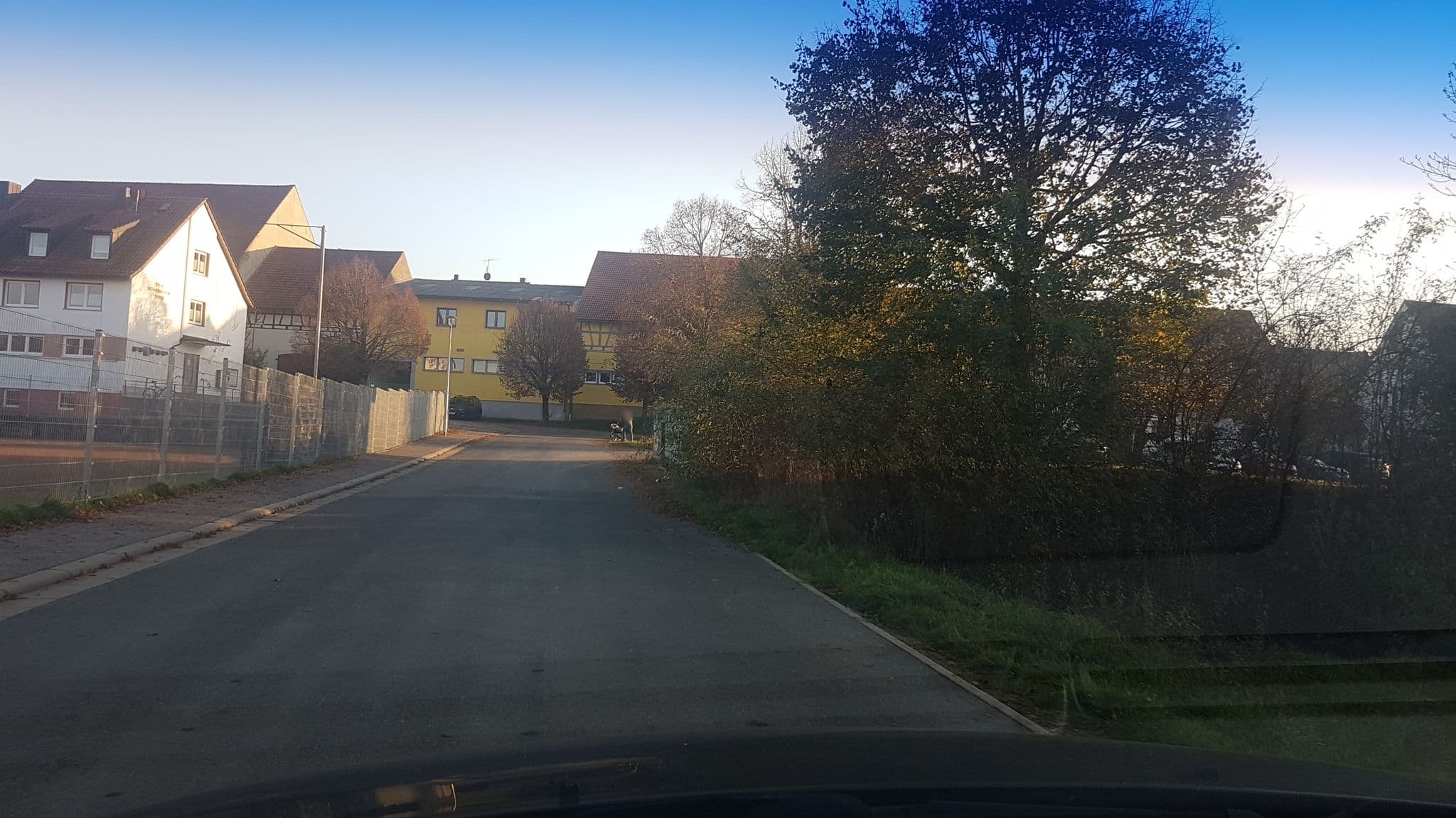 Street view near Wohnmobilstellplatz Festplatz Scheßlitz, Scheßlitz — © r66 (CC BY-SA · Mapillary)