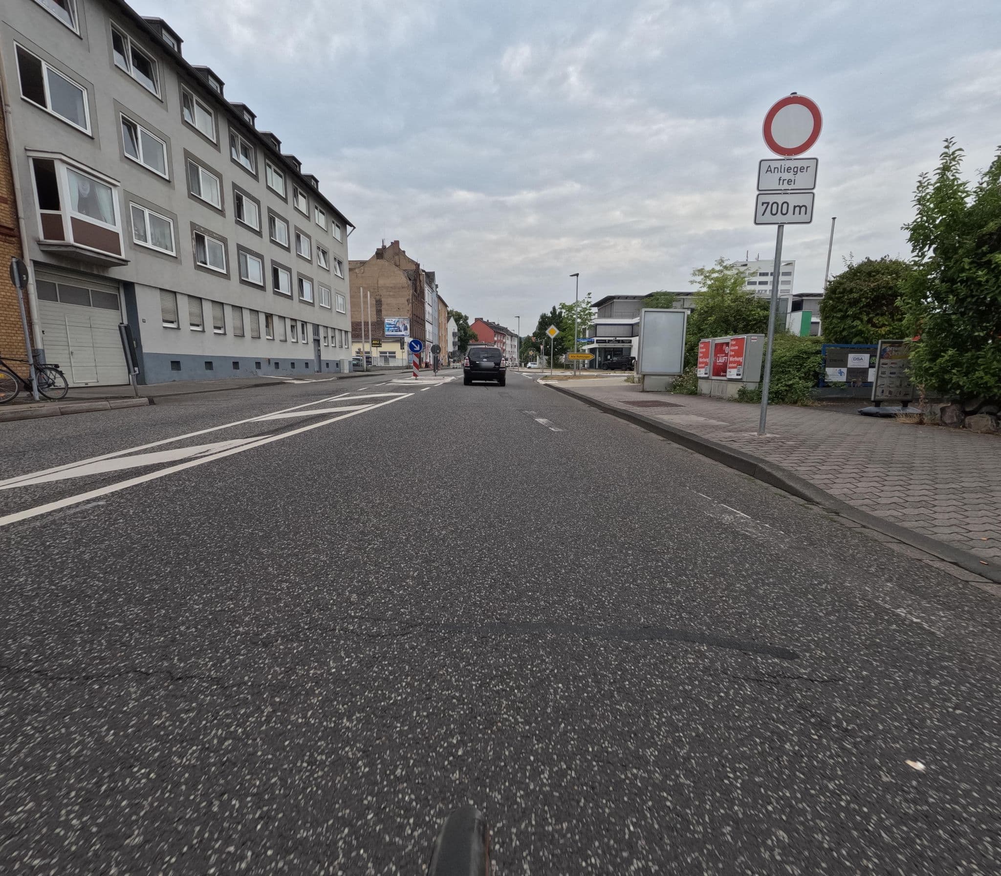 Street view near Hotel Oronto, Koblenz — © kalcaaro (CC BY-SA · Mapillary)