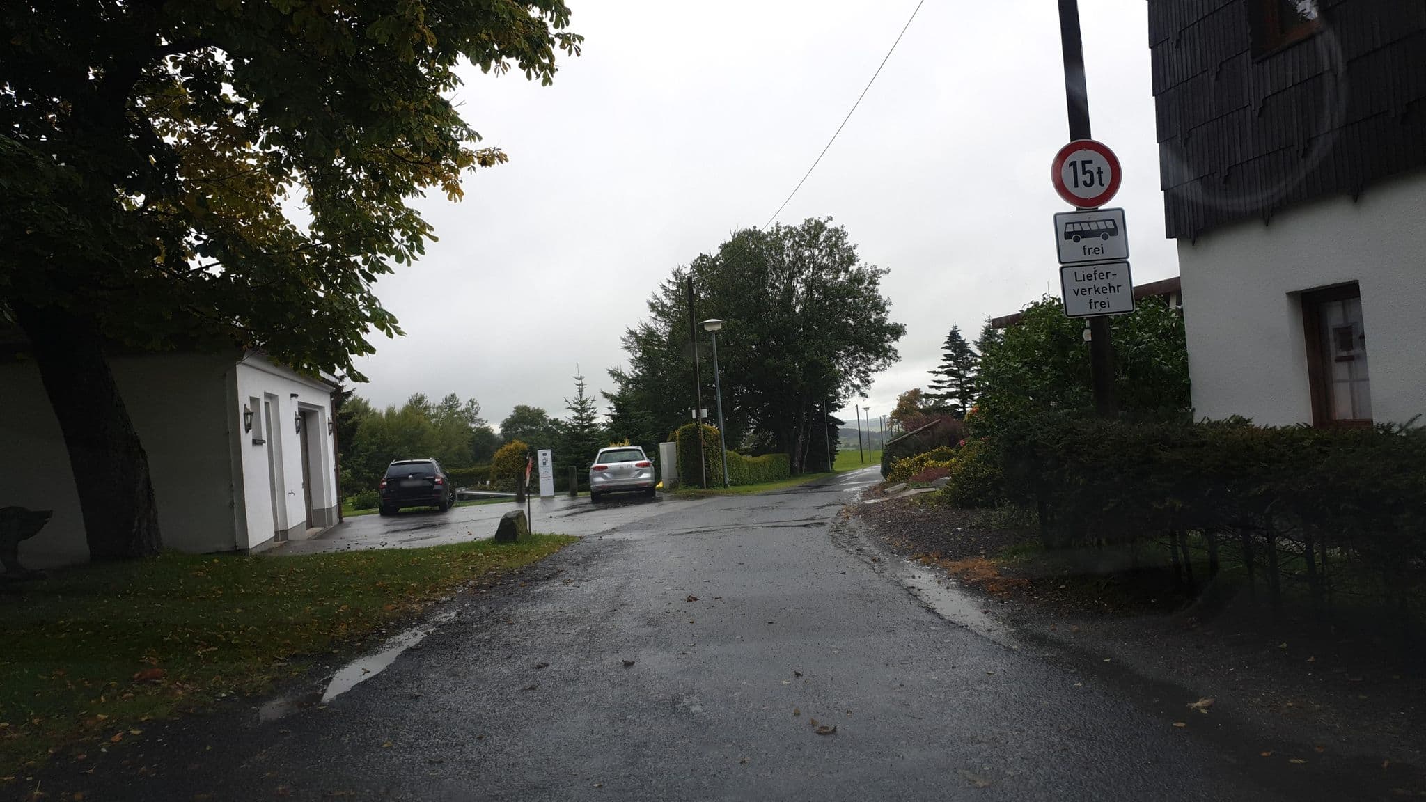 Street view near Waldhotel Kreuztanne, Sayda — © canislupus (CC BY-SA · Mapillary)