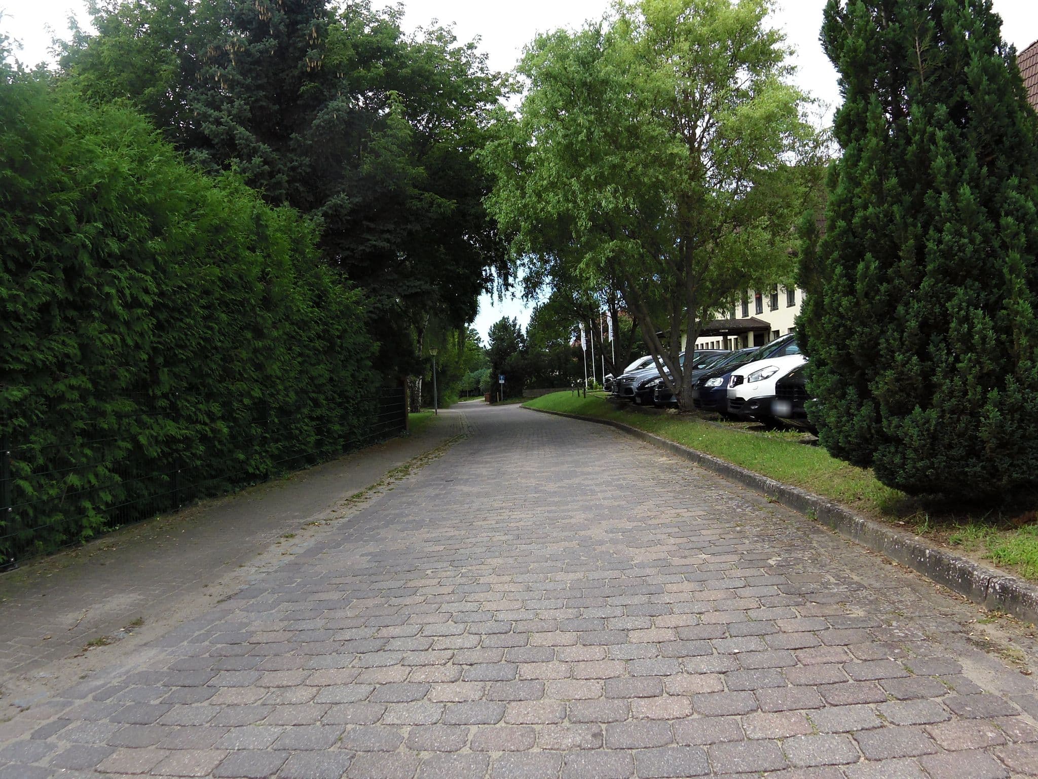 Street view near Kaiserhof, Loitz — © zoegglmeyr (CC BY-SA · Mapillary)