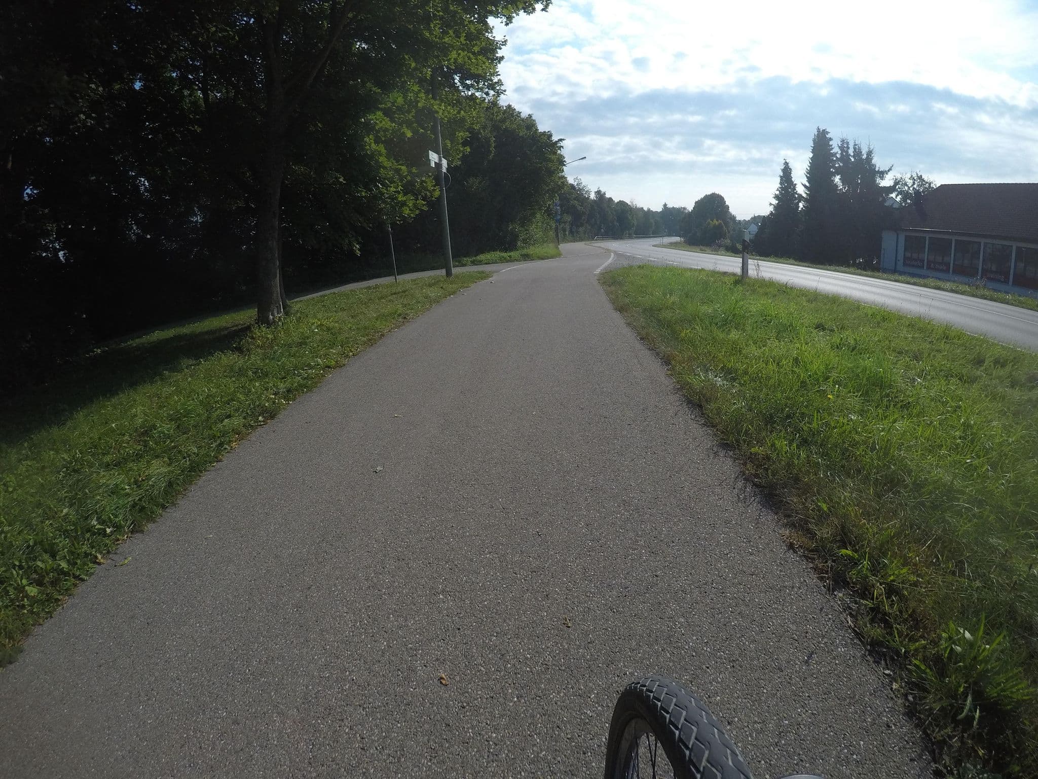 Street view near Wohnmobilstellplatz Nersingen, Nersingen — © mfa (CC BY-SA · Mapillary)