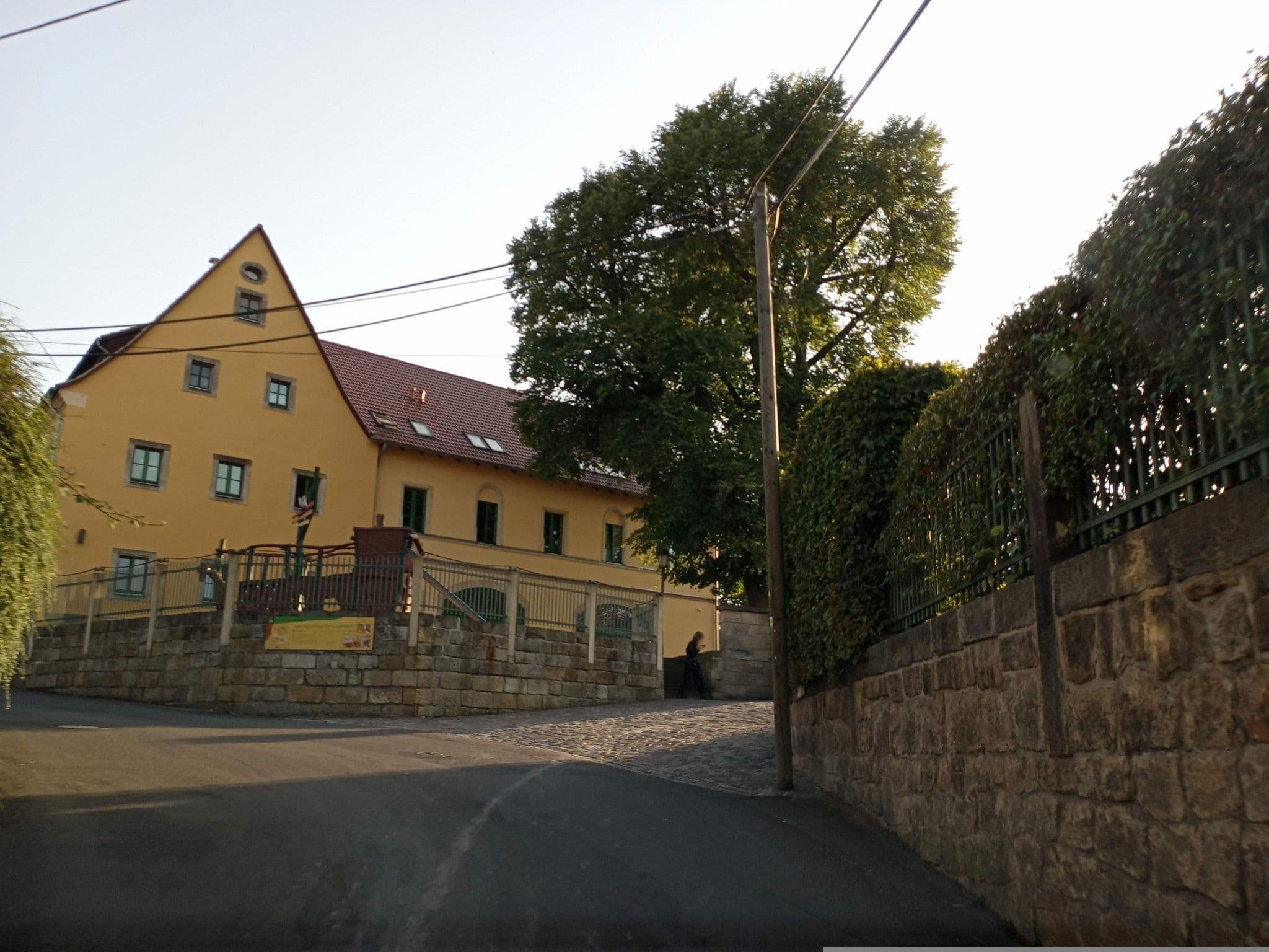 Street view near Jugendgästehaus Liebethal, Lohmen — © atze02 (CC BY-SA · Mapillary)