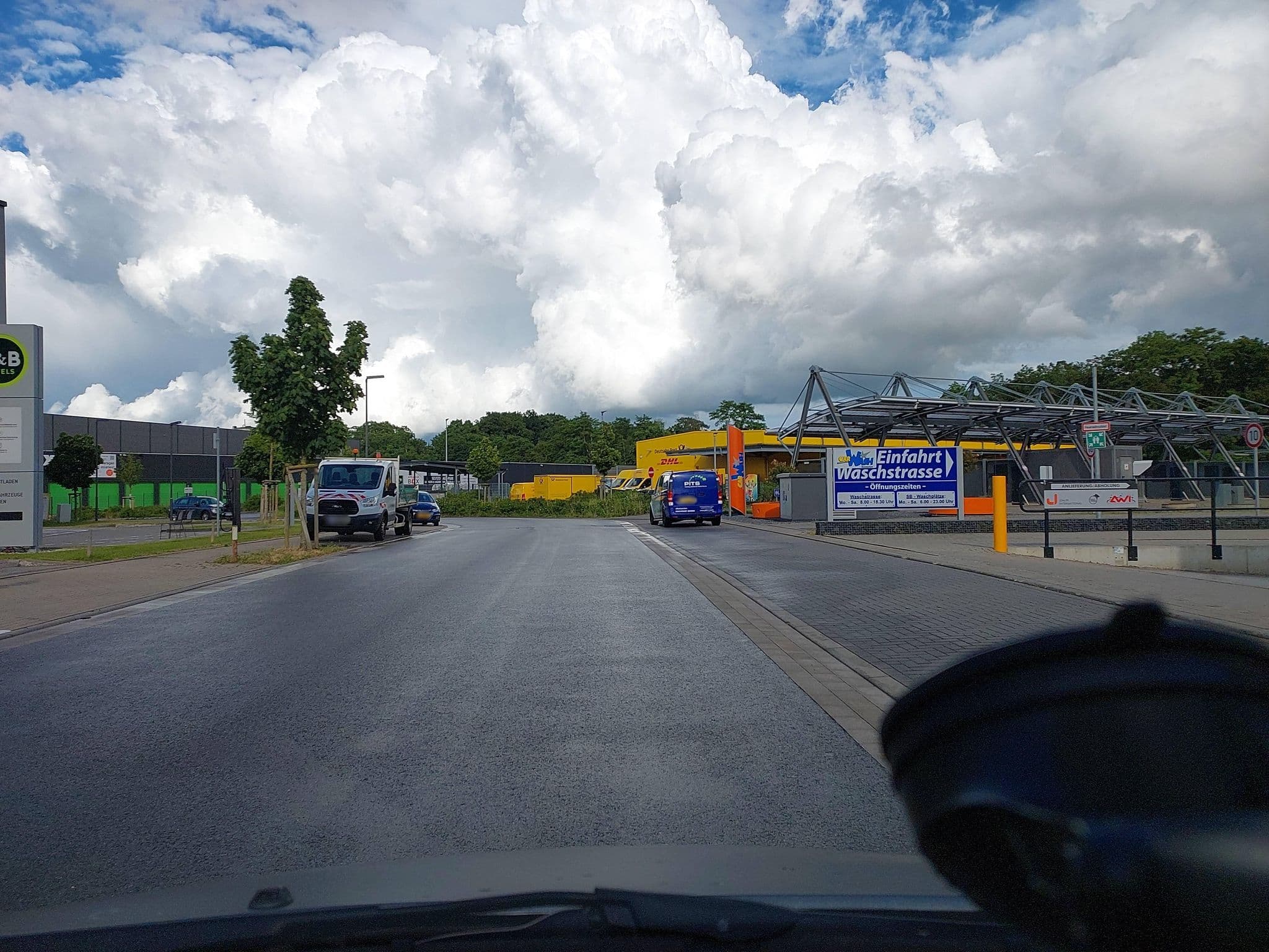 Street view near B&B Hotel, Emmerich — © RobotChrome (CC BY-SA · Mapillary)