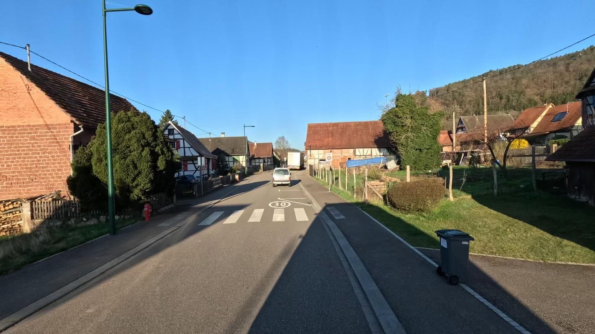 Street view near La Ferme du Heubuhl, Fischbach — © bct (CC BY-SA · Mapillary)