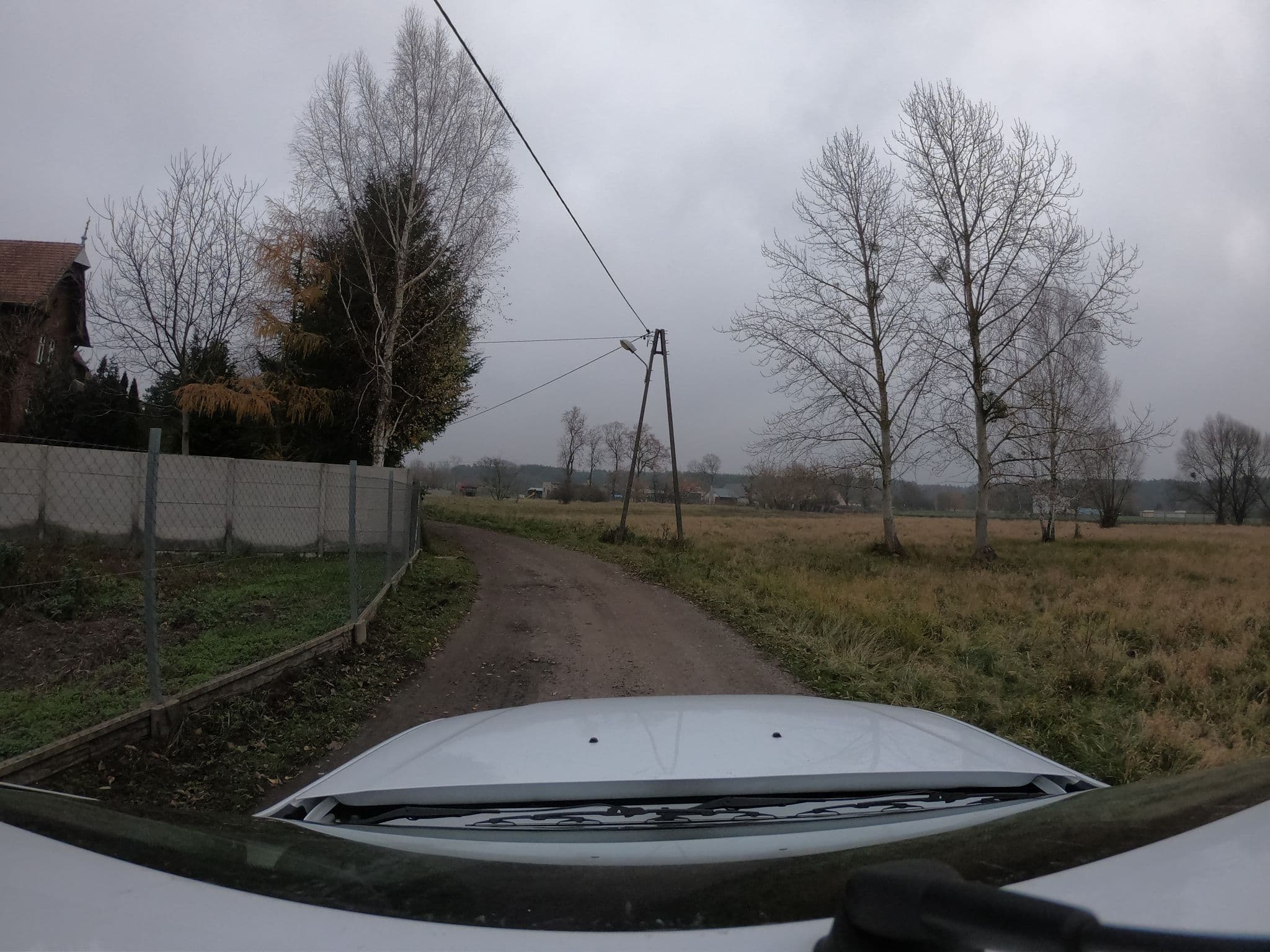 Street view near Leśniczówka Piasek, Meyenburg — © masterofnoroad (CC BY-SA · Mapillary)