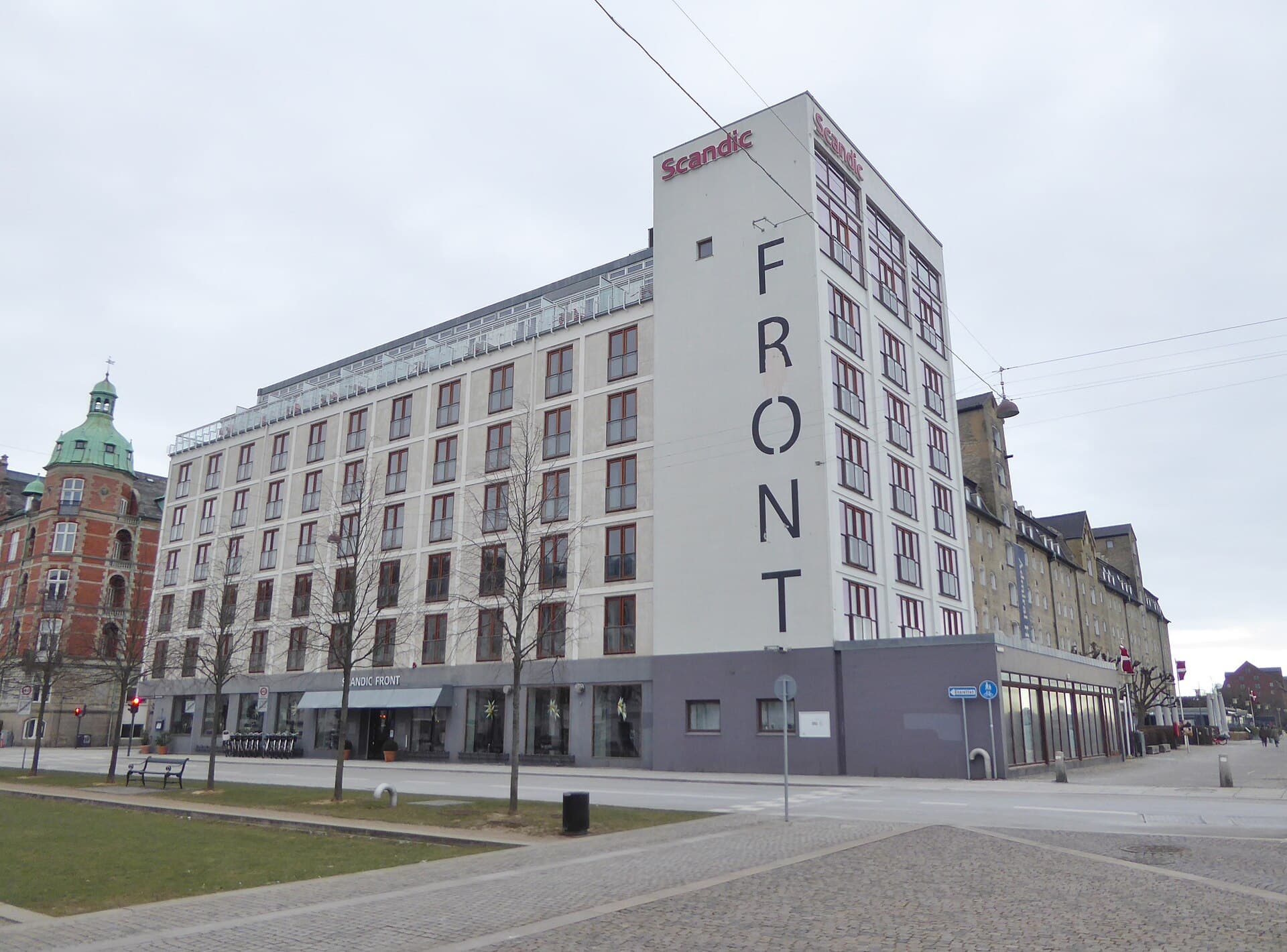 Scandic Front (via Wikimedia Commons, CC BY-SA 4.0)