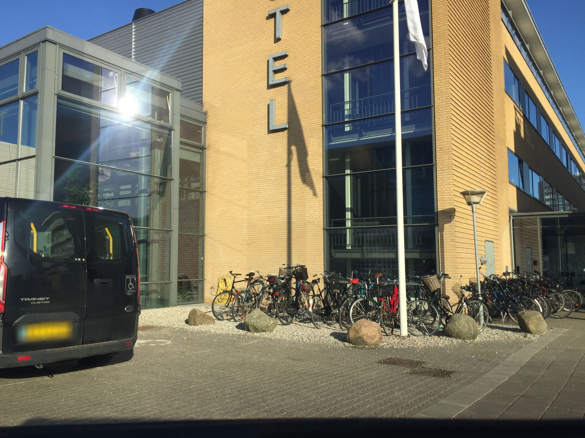Street view near DGI-byens Hotel, Copenhagen — © vicval (CC BY-SA · Mapillary)