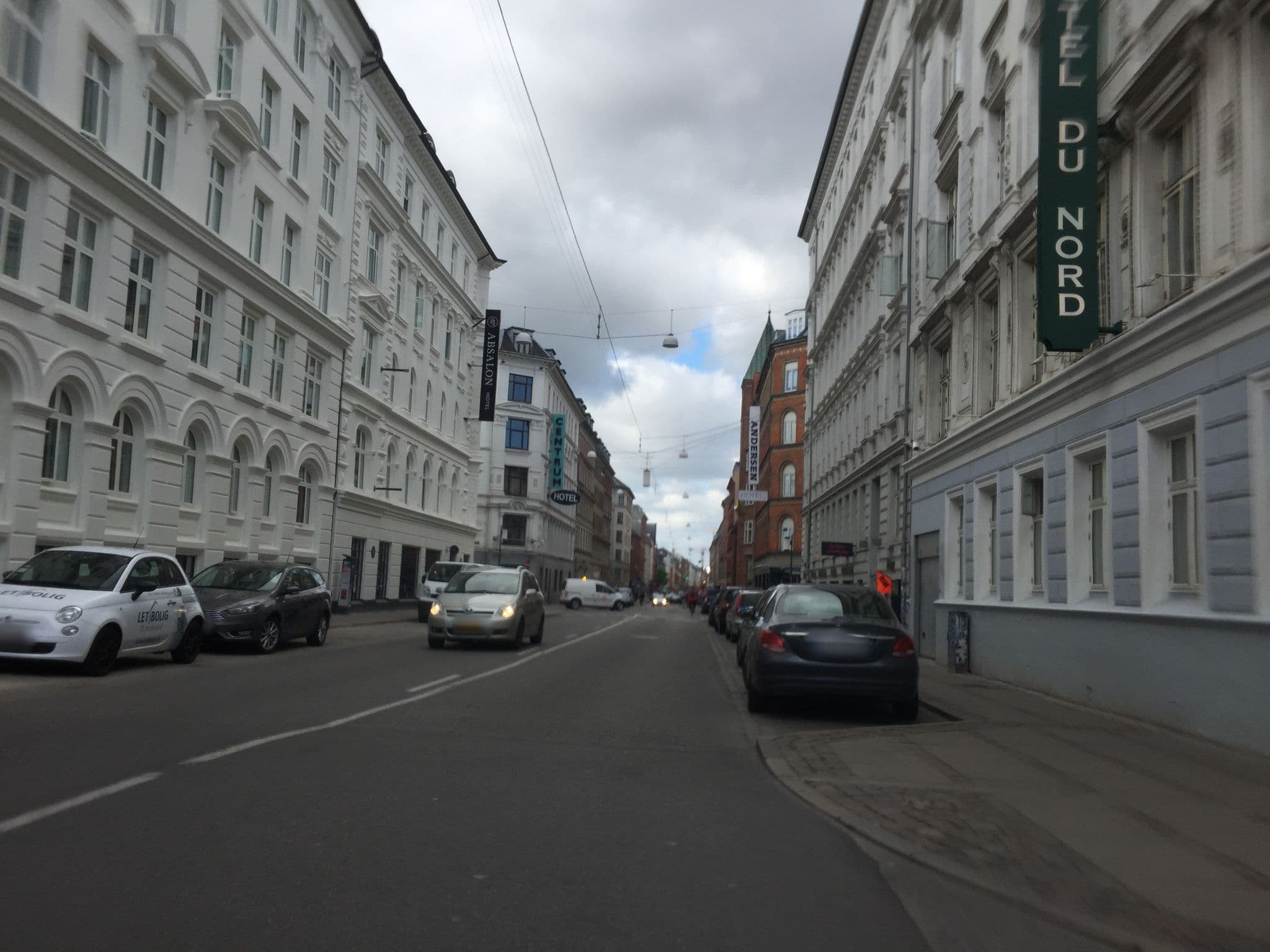 Street view near Hotel Du Nord, Copenhagen — © oermen (CC BY-SA · Mapillary)