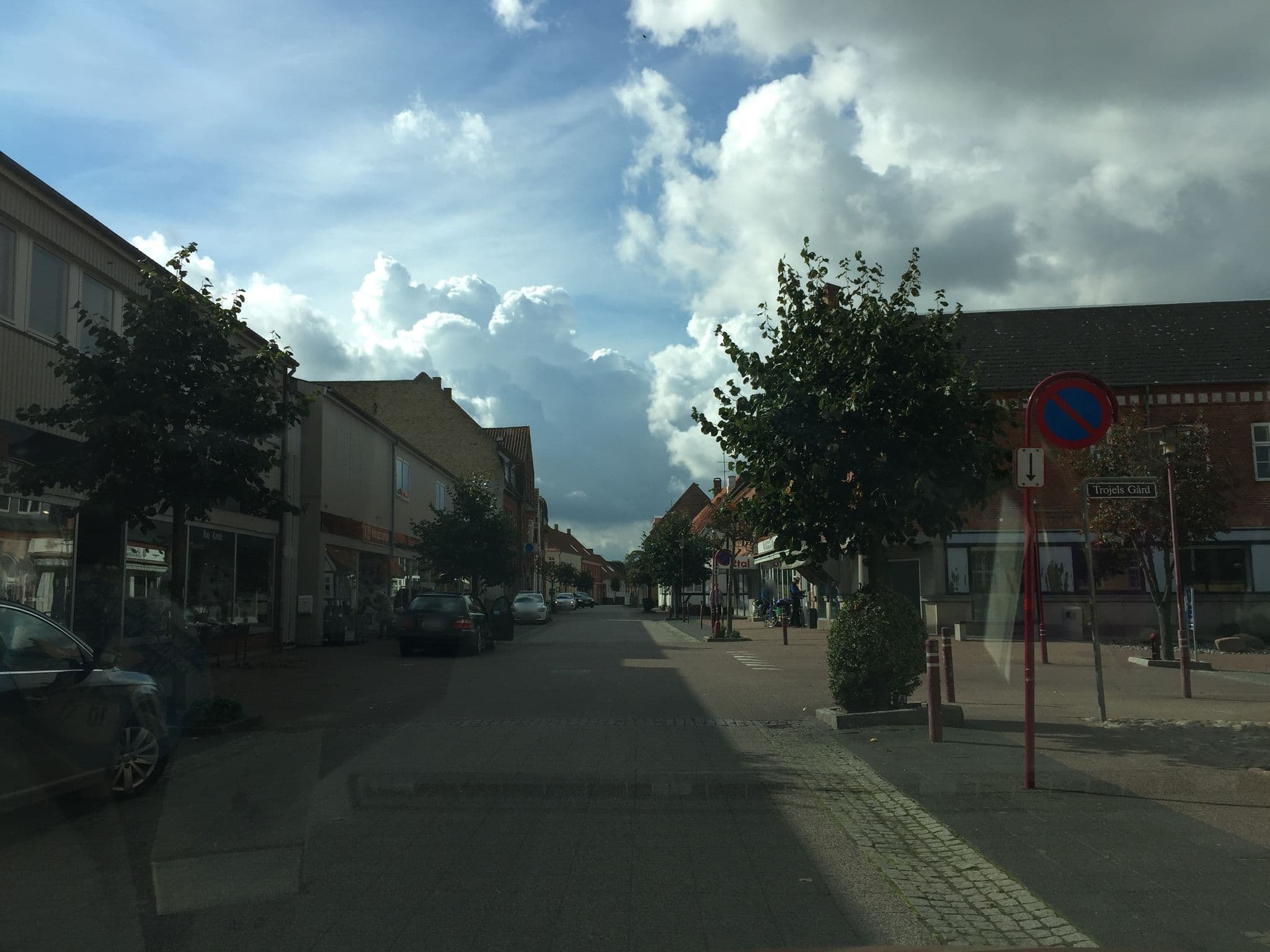 Street view near Hotel Landsmans, Stubbekøbing — © valteris (CC BY-SA · Mapillary)