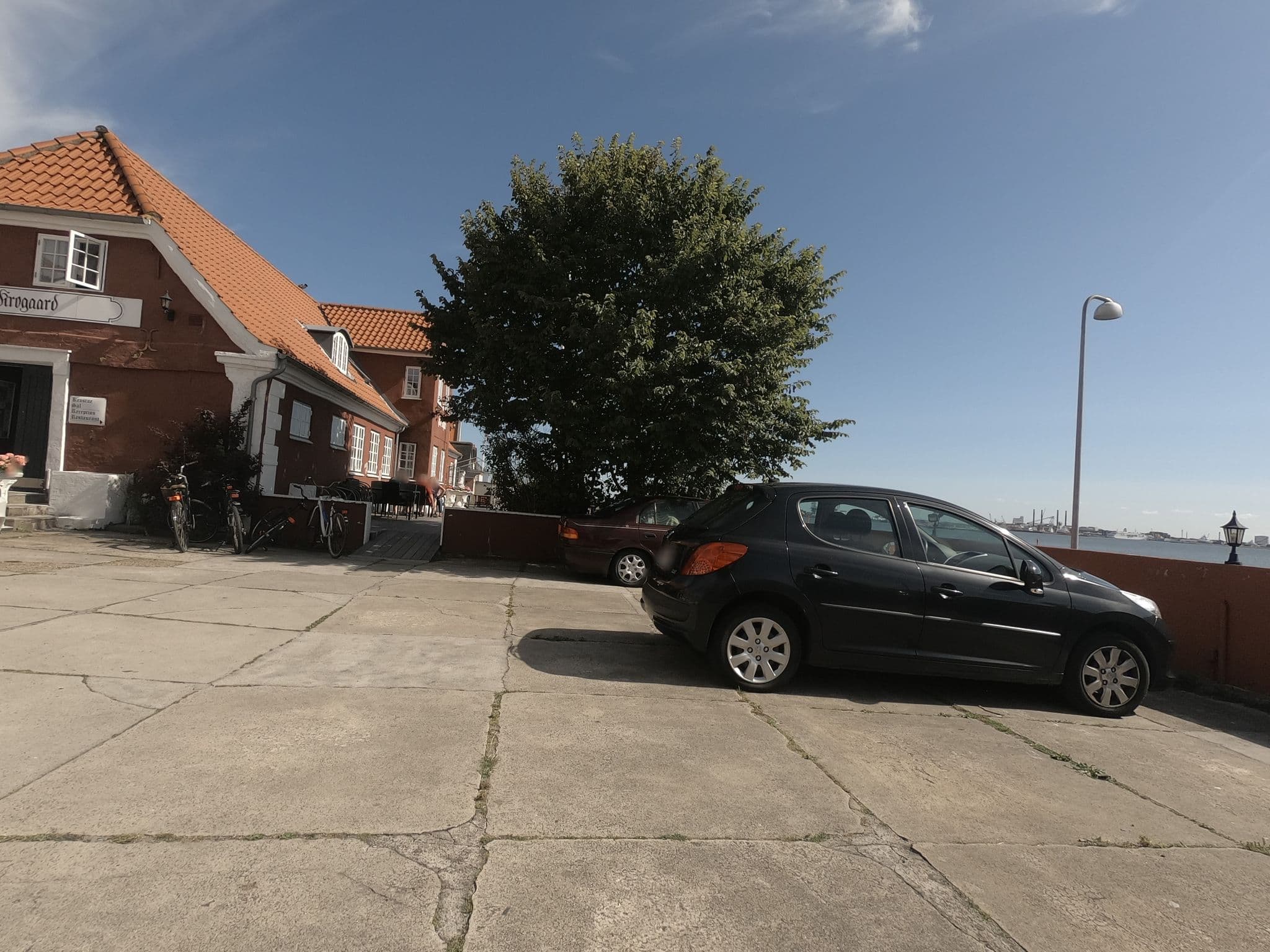 Street view near Fanø Krogaard, Nordby — © neogeografen (CC BY-SA · Mapillary)