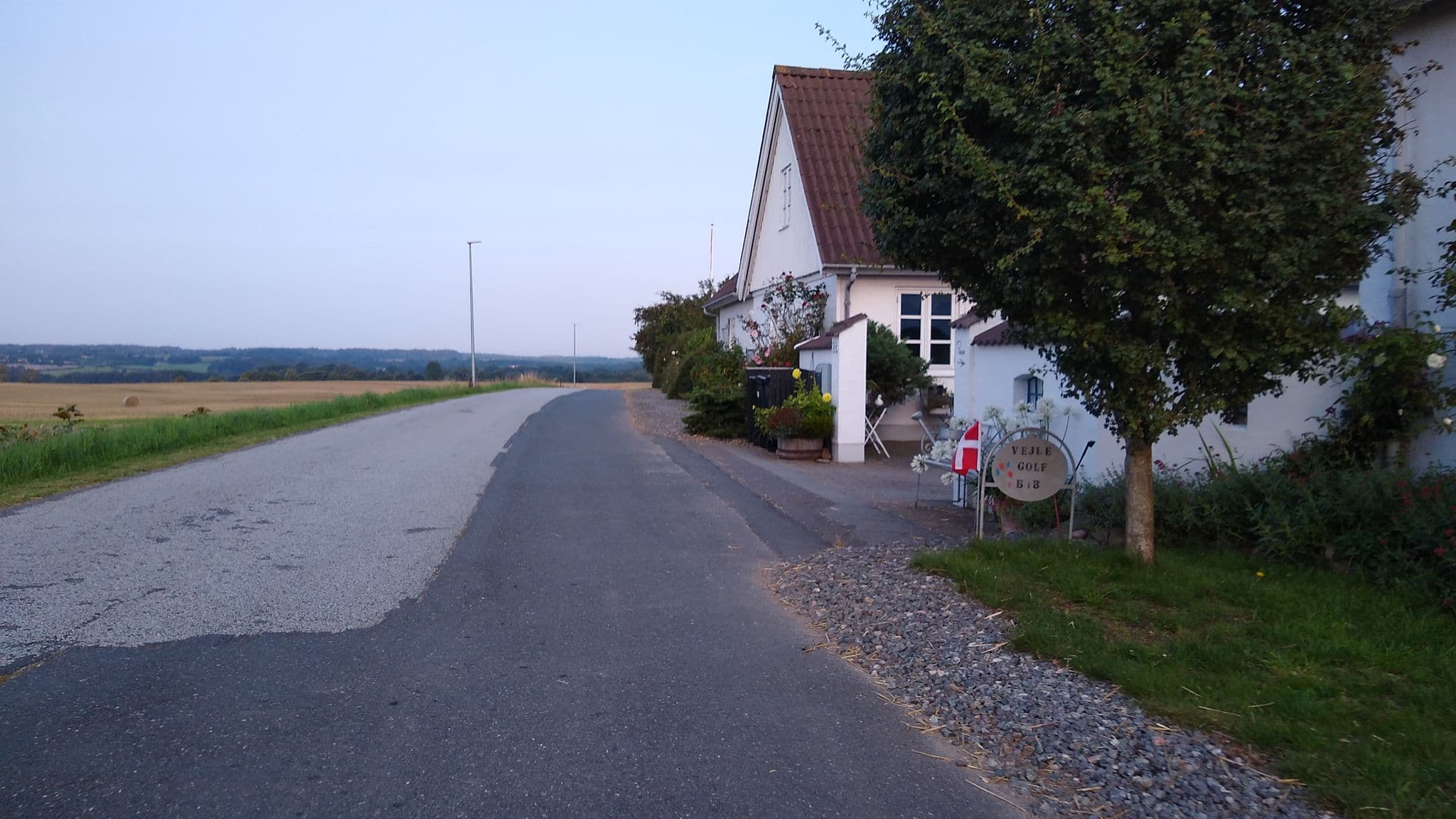 Street view near Vejle Golf Bed & Breakfast, Børkop — © dkbe (CC BY-SA · Mapillary)
