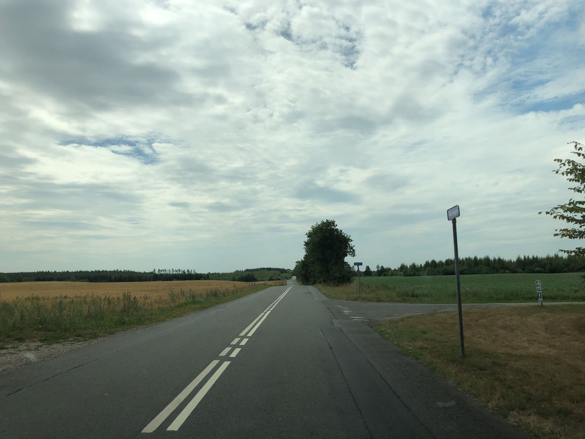 Street view near Ølgård Vandrehjem, Vorbasse — © peterleth (CC BY-SA · Mapillary)