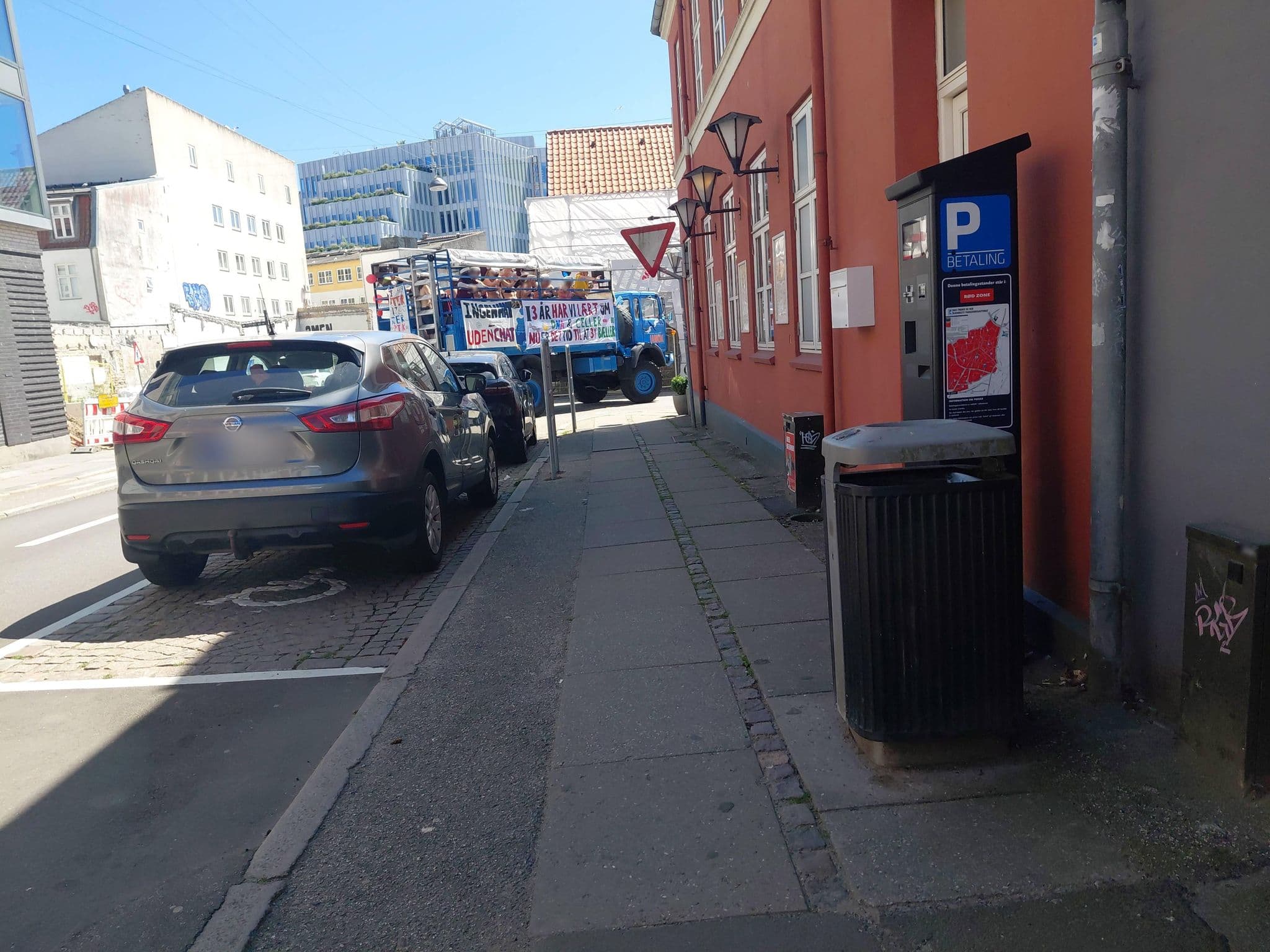 Street view near Aarhus City Apartments, Århus — © beer119 (CC BY-SA · Mapillary)
