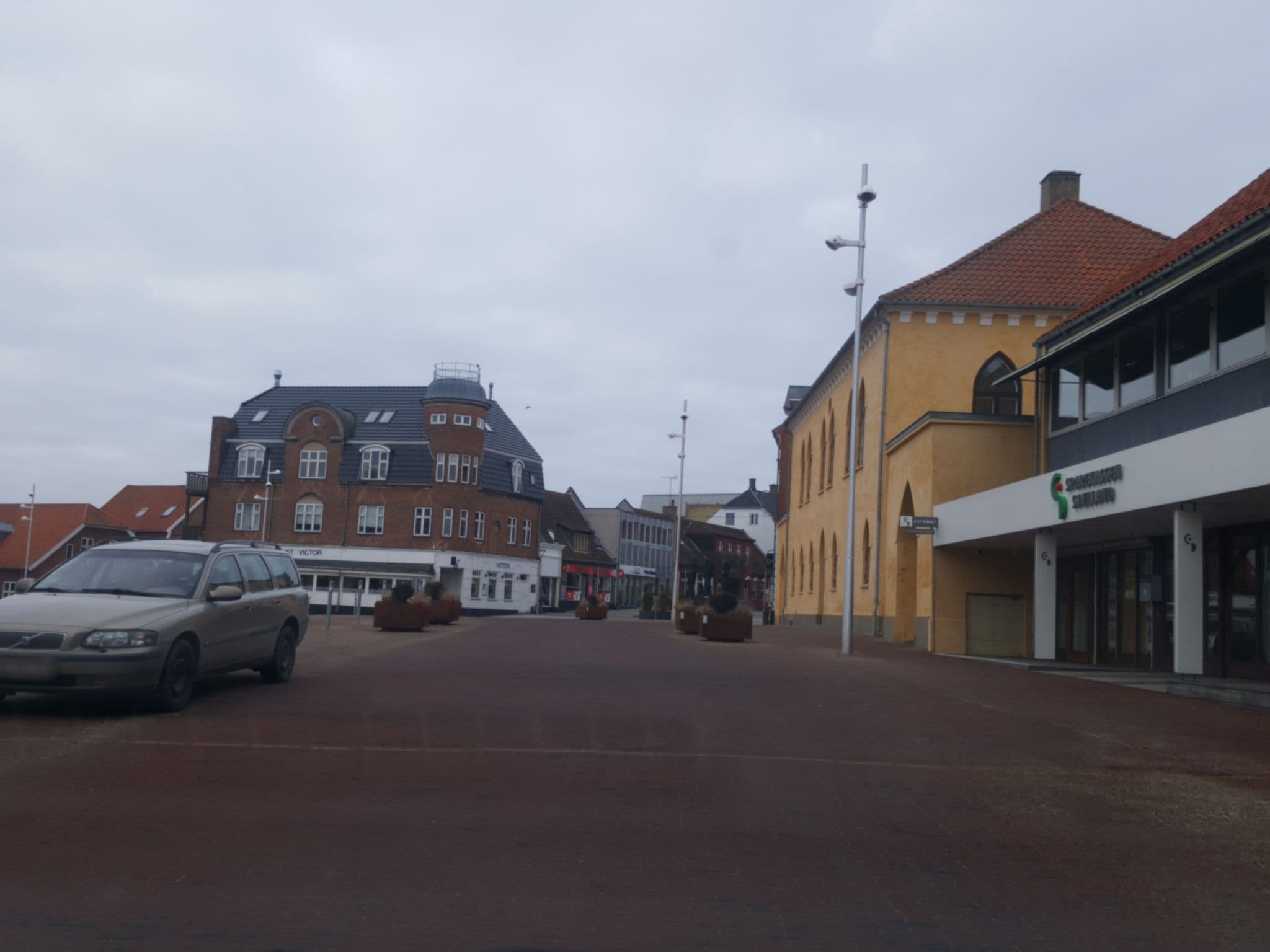 Street view near Hotel Kong Valdemar - Vordingborg, Vordingborg — © mwinstrup (CC BY-SA · Mapillary)